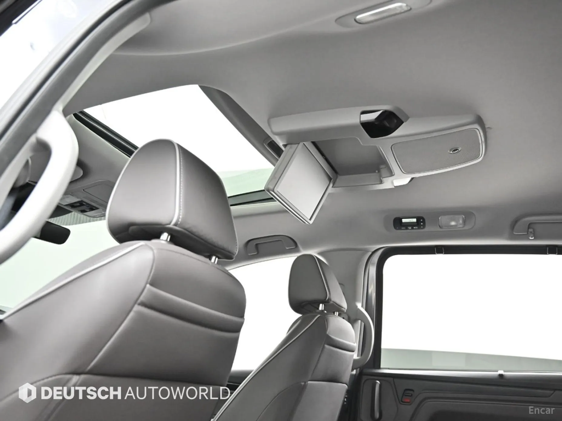 Honda Odyssey превью 18