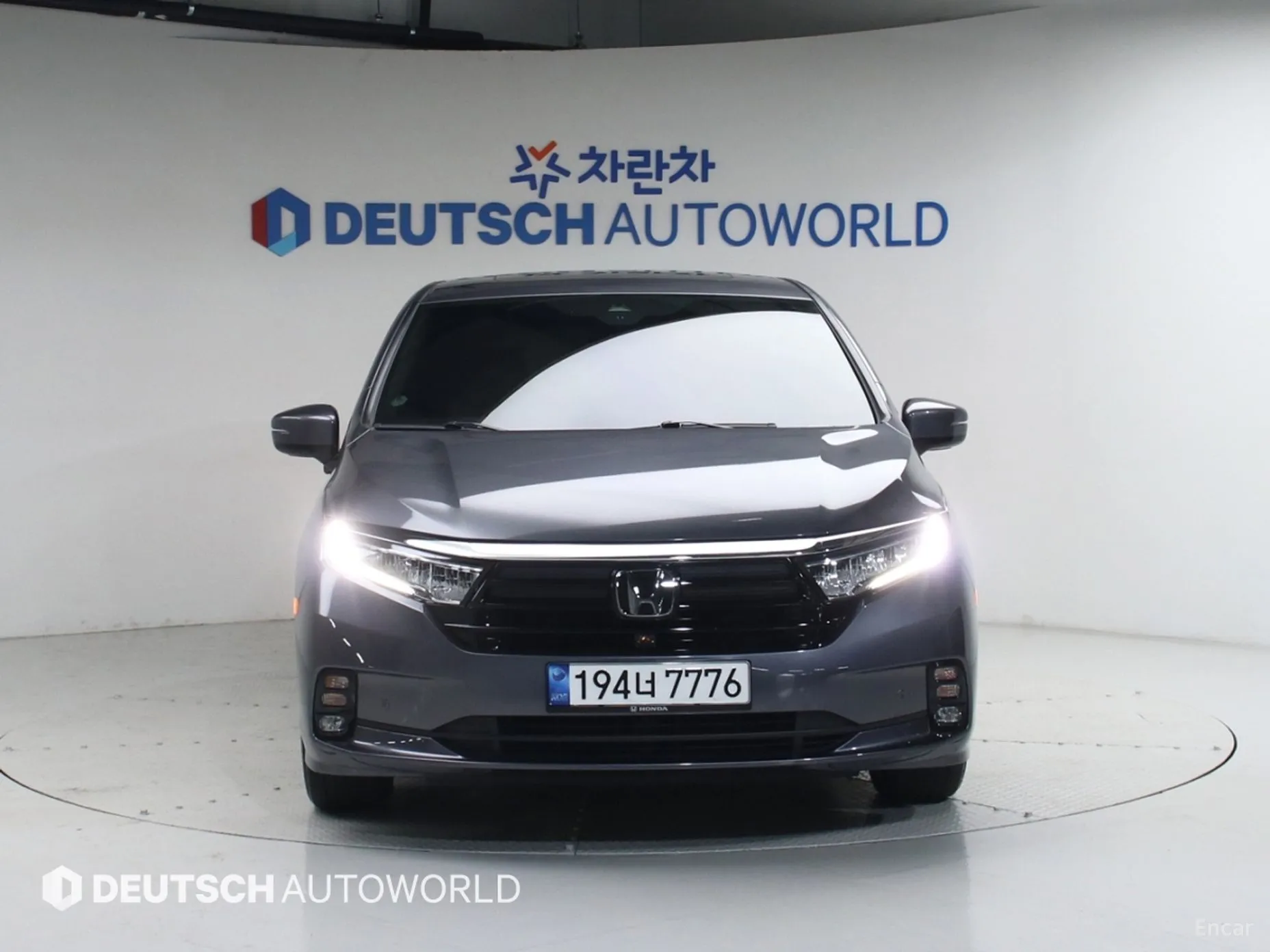 Honda Odyssey превью 3