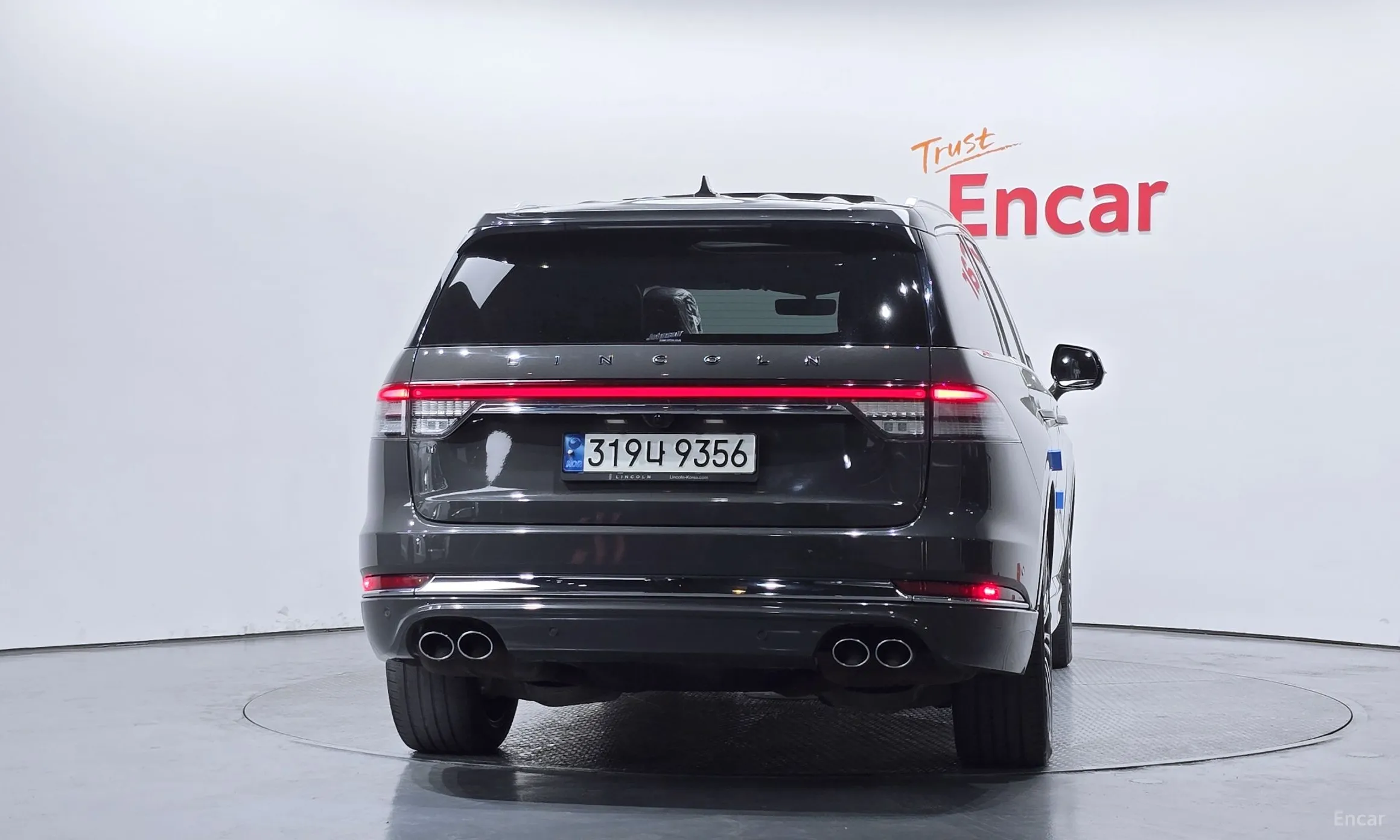 Lincoln Aviator 2nd Generation превью 4