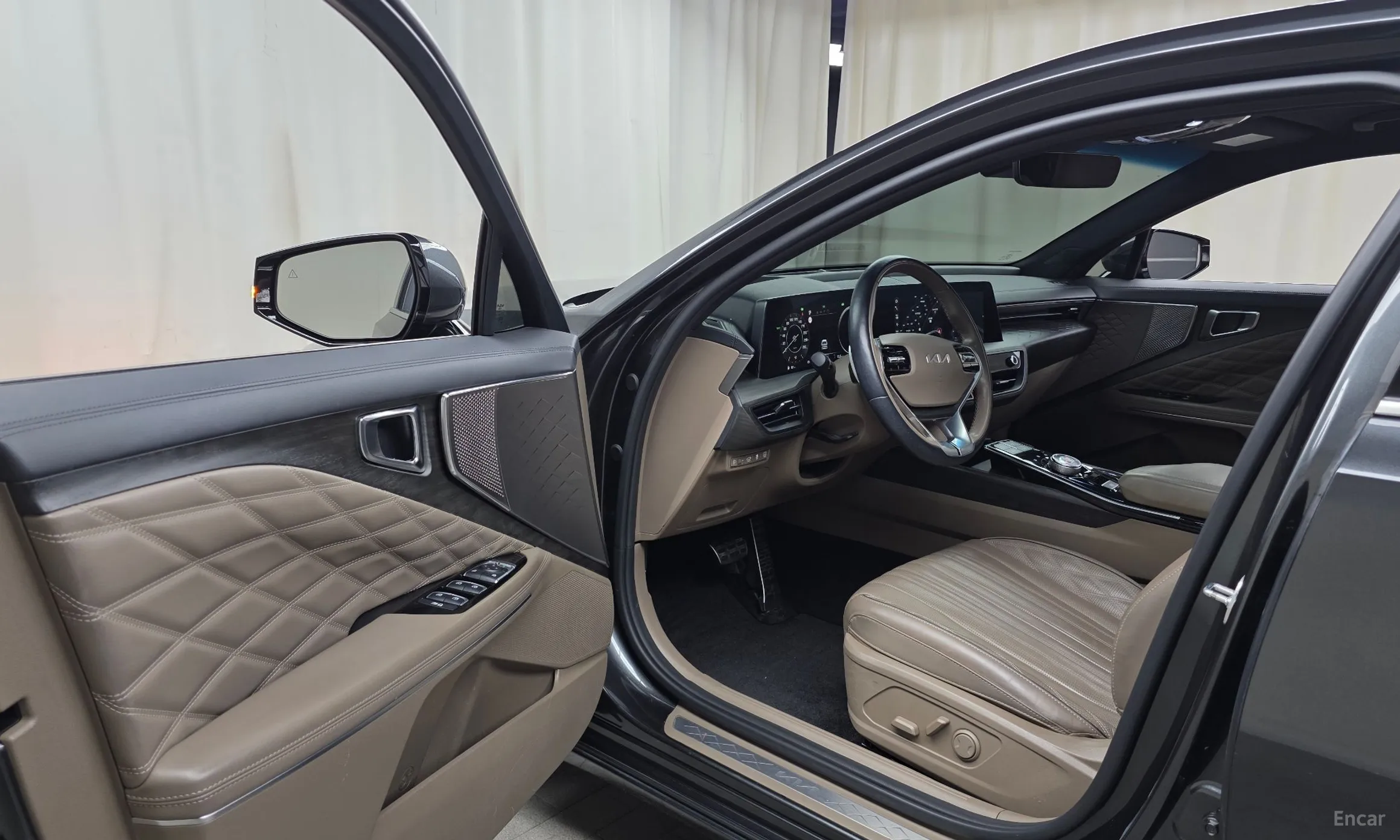 Kia K8 Hybrid превью 10