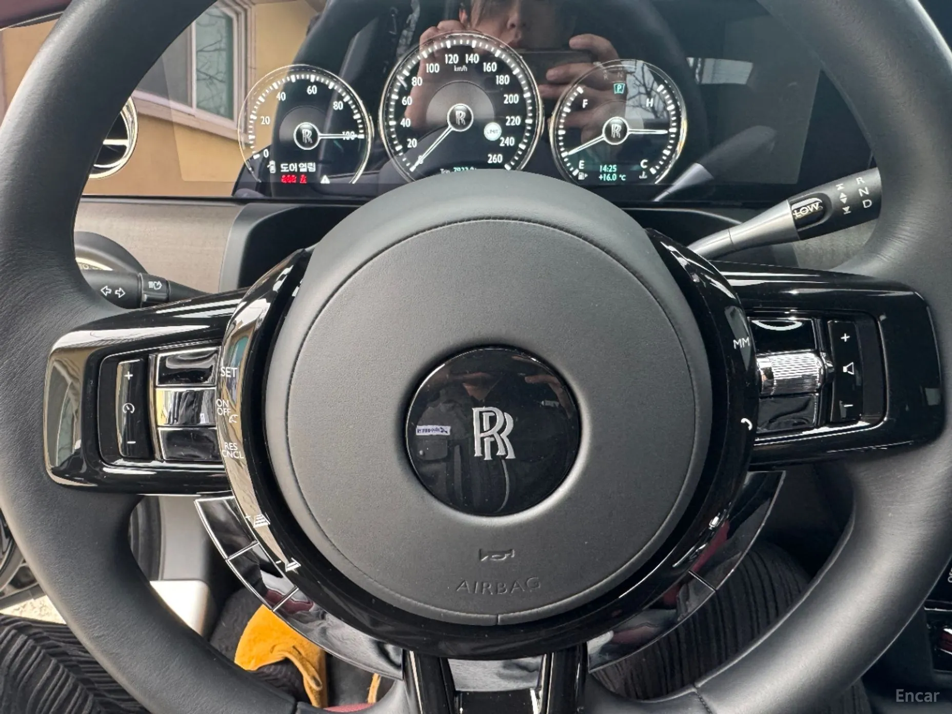 Rolls-Royce Ghost 2nd Generation превью 12