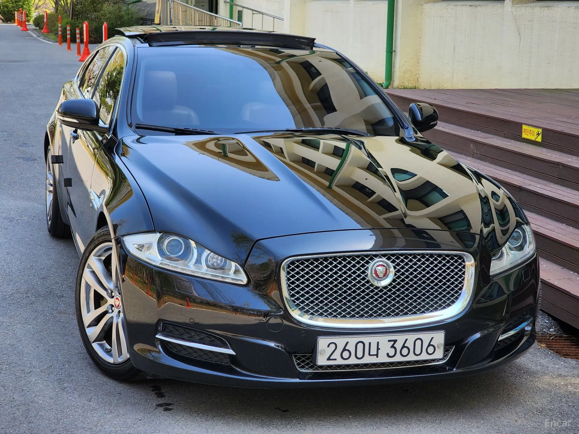 Jaguar All New XJ превью 10