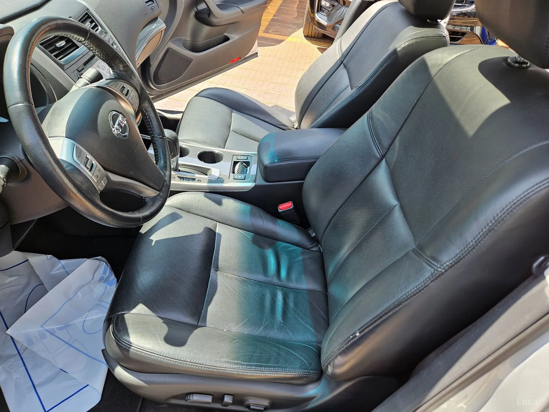 Nissan Altima превью 11