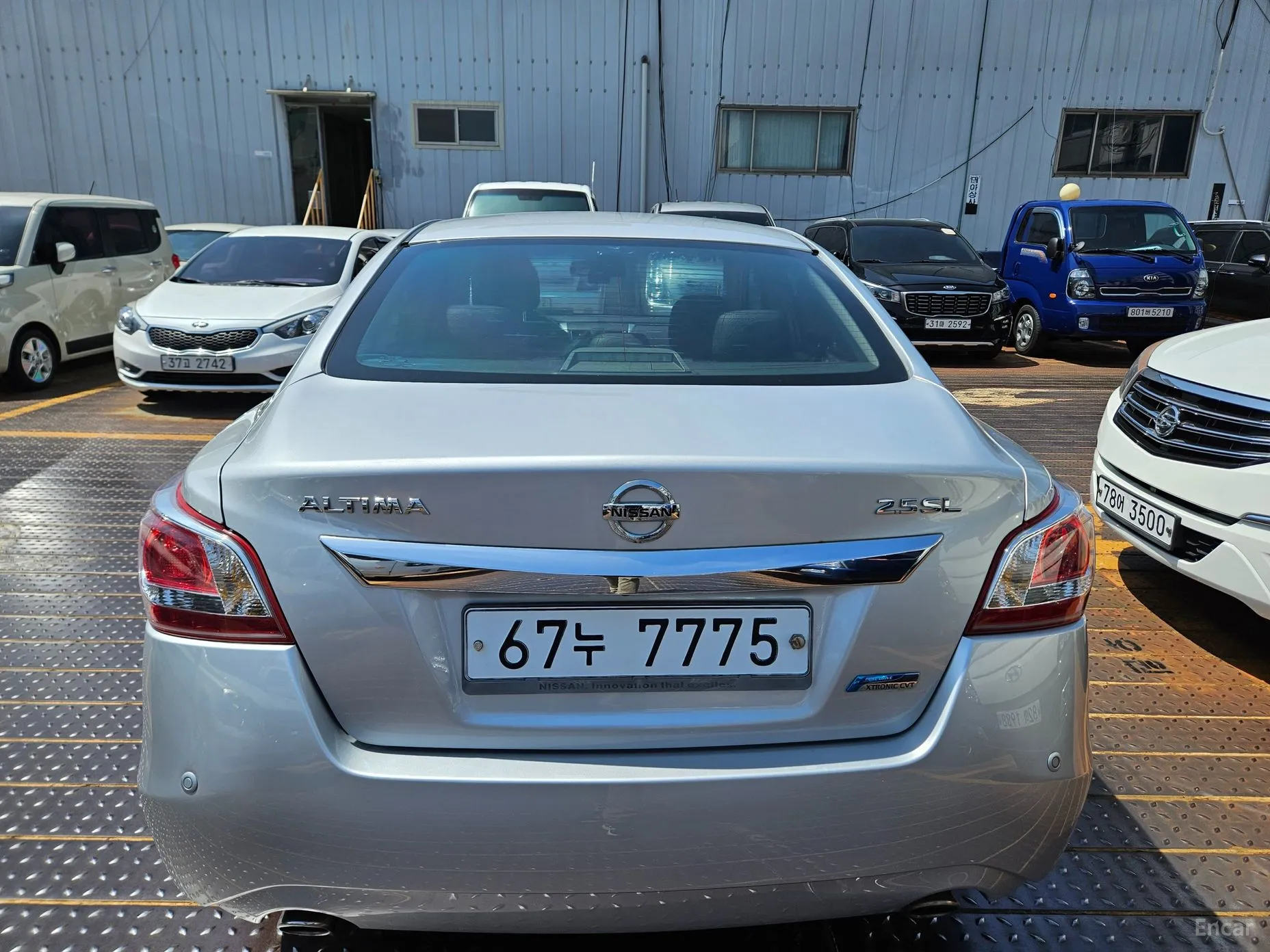 Nissan Altima превью 5