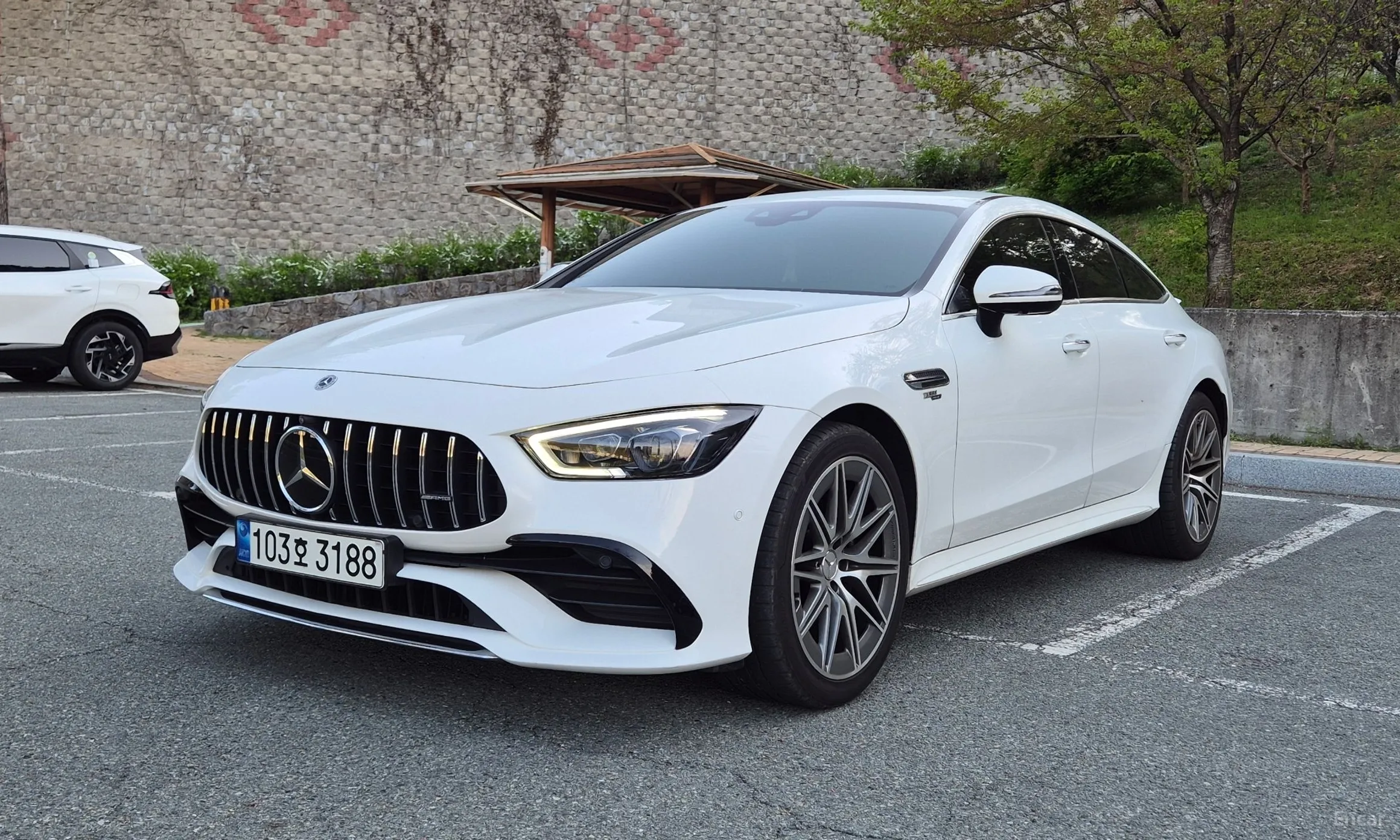 Mercedes Benz AMG GT