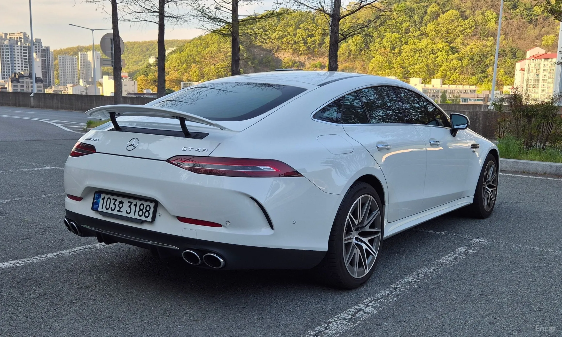 Mercedes Benz AMG GT превью 4