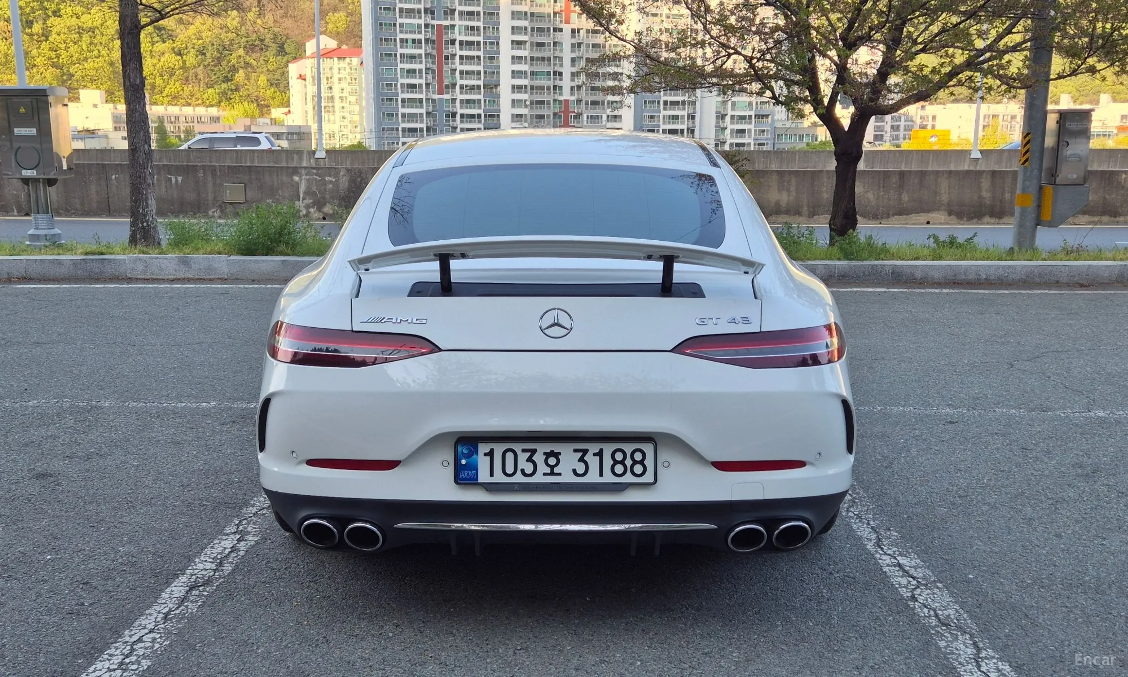 Mercedes Benz AMG GT превью 5