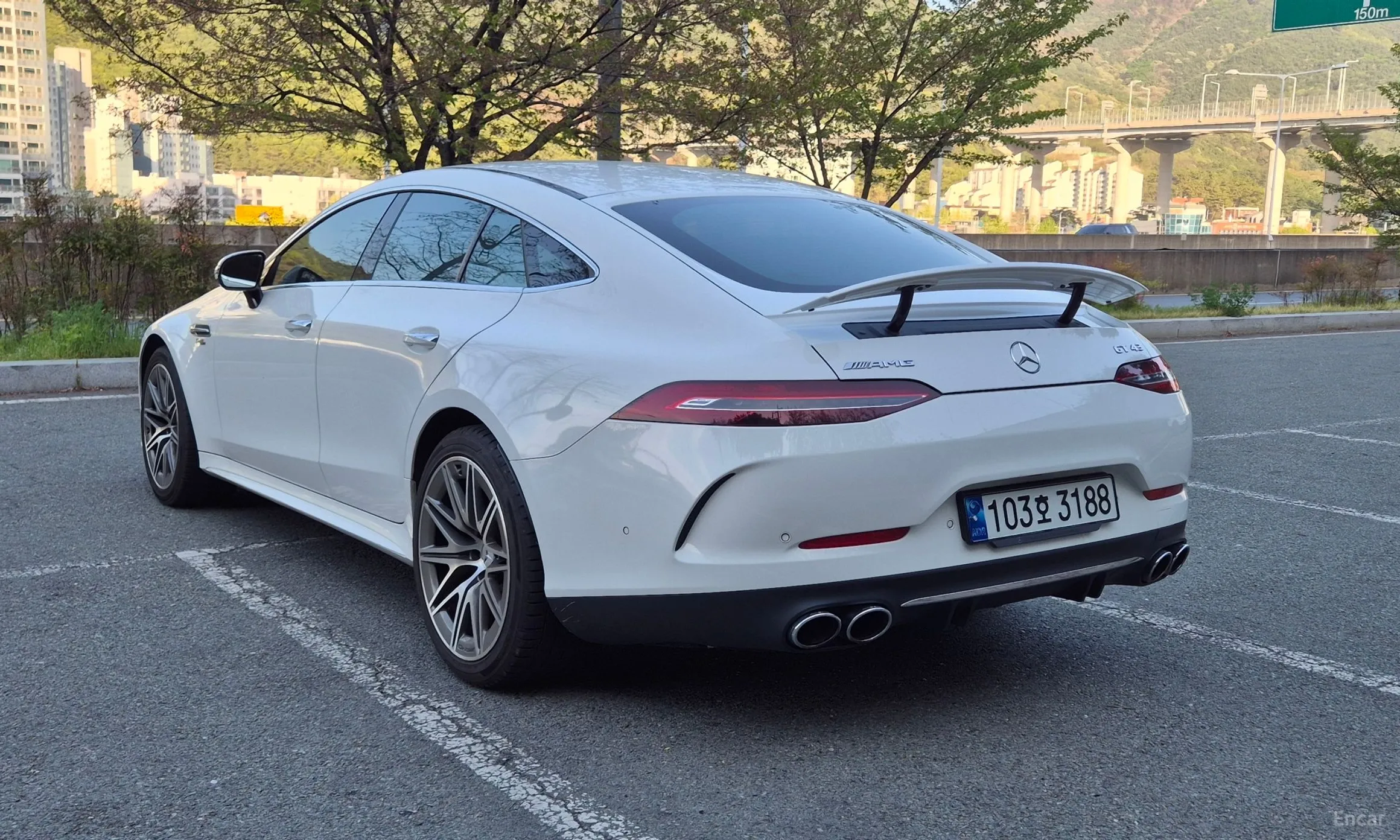 Mercedes Benz AMG GT превью 6