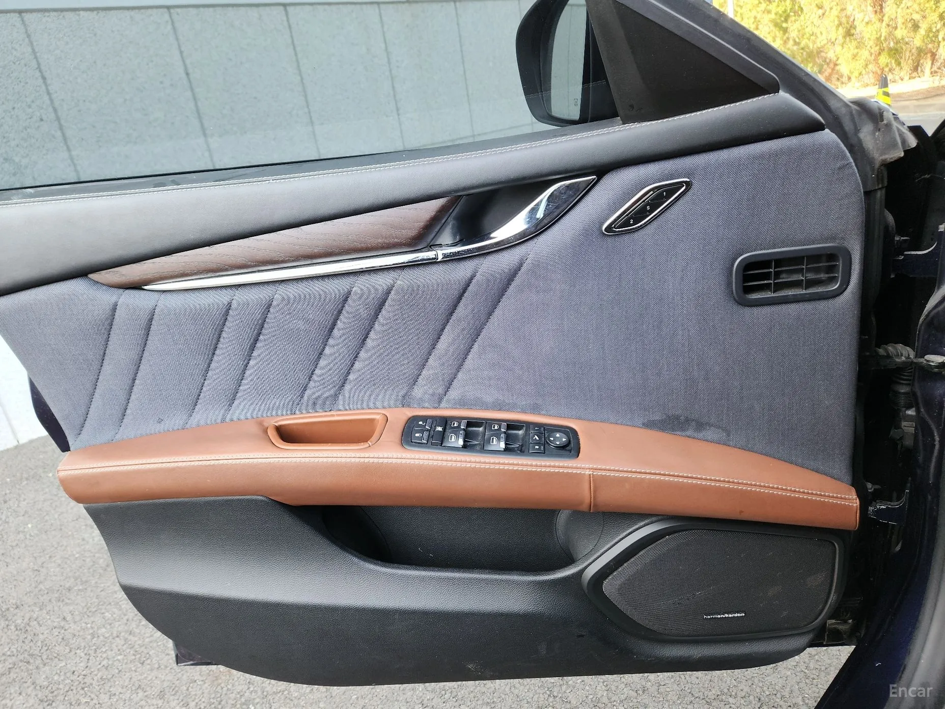 Maserati Quattroporte превью 11