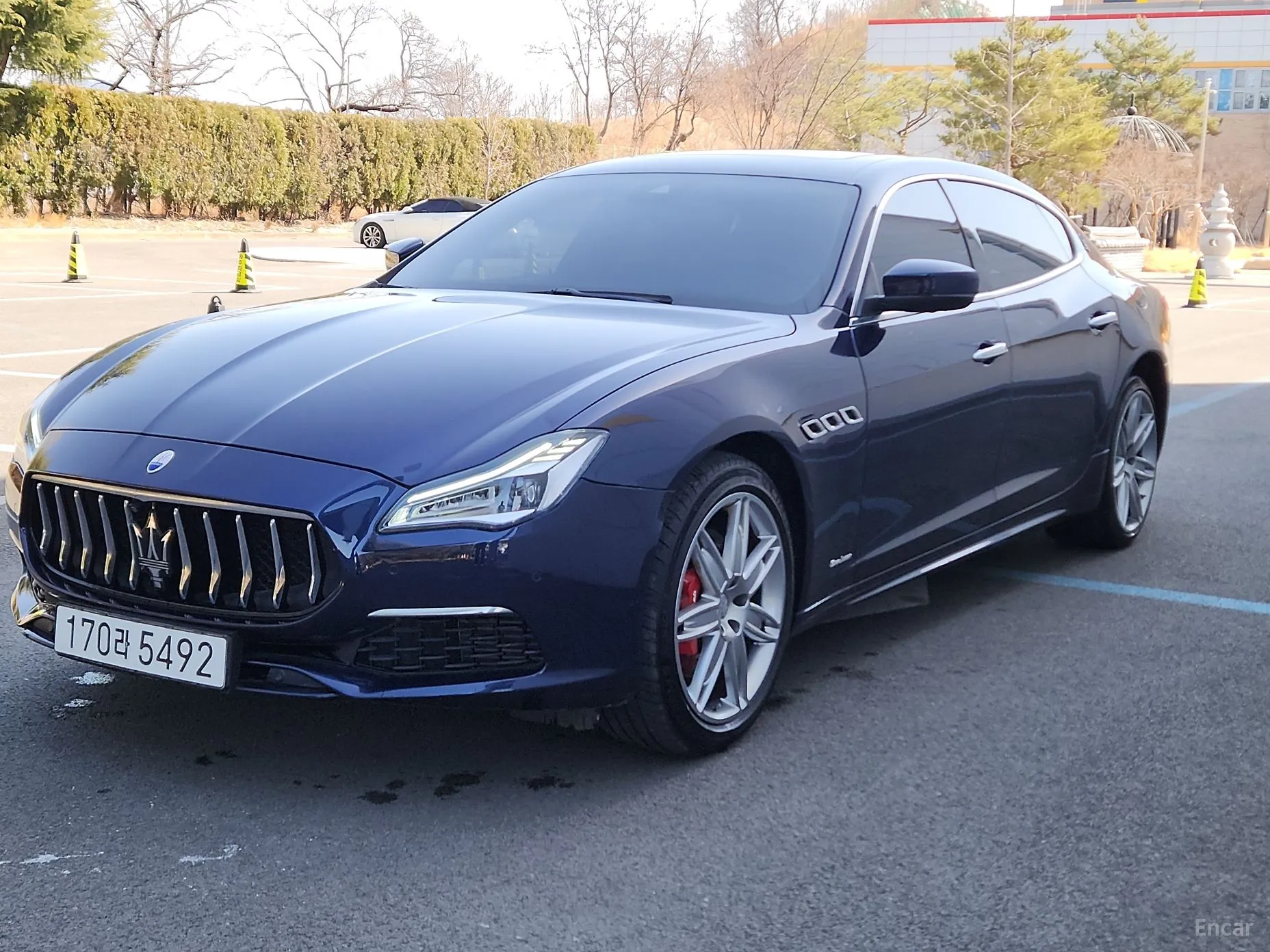 Maserati Quattroporte превью 3