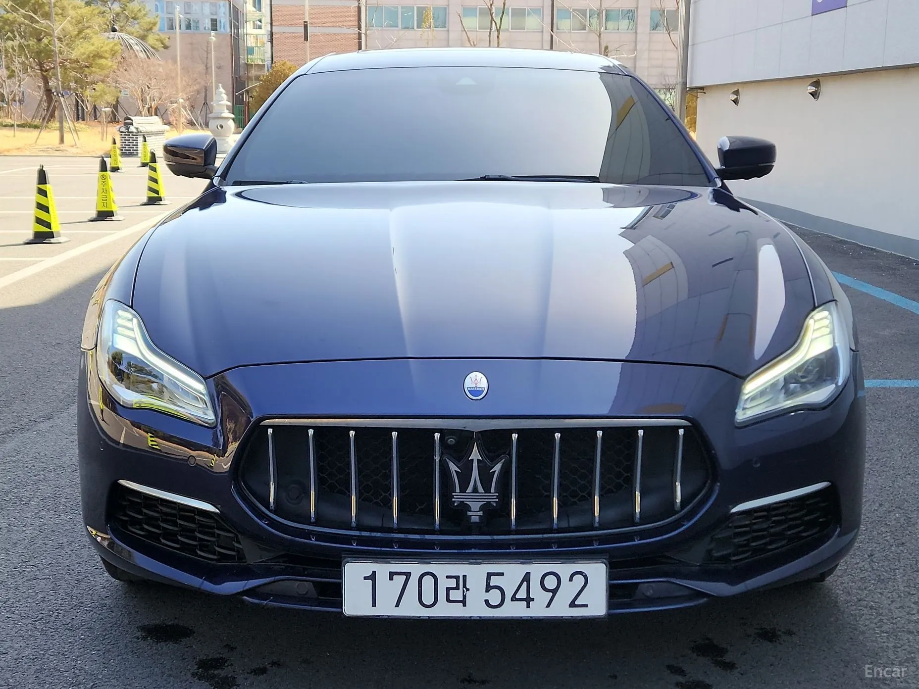 Maserati Quattroporte превью 5