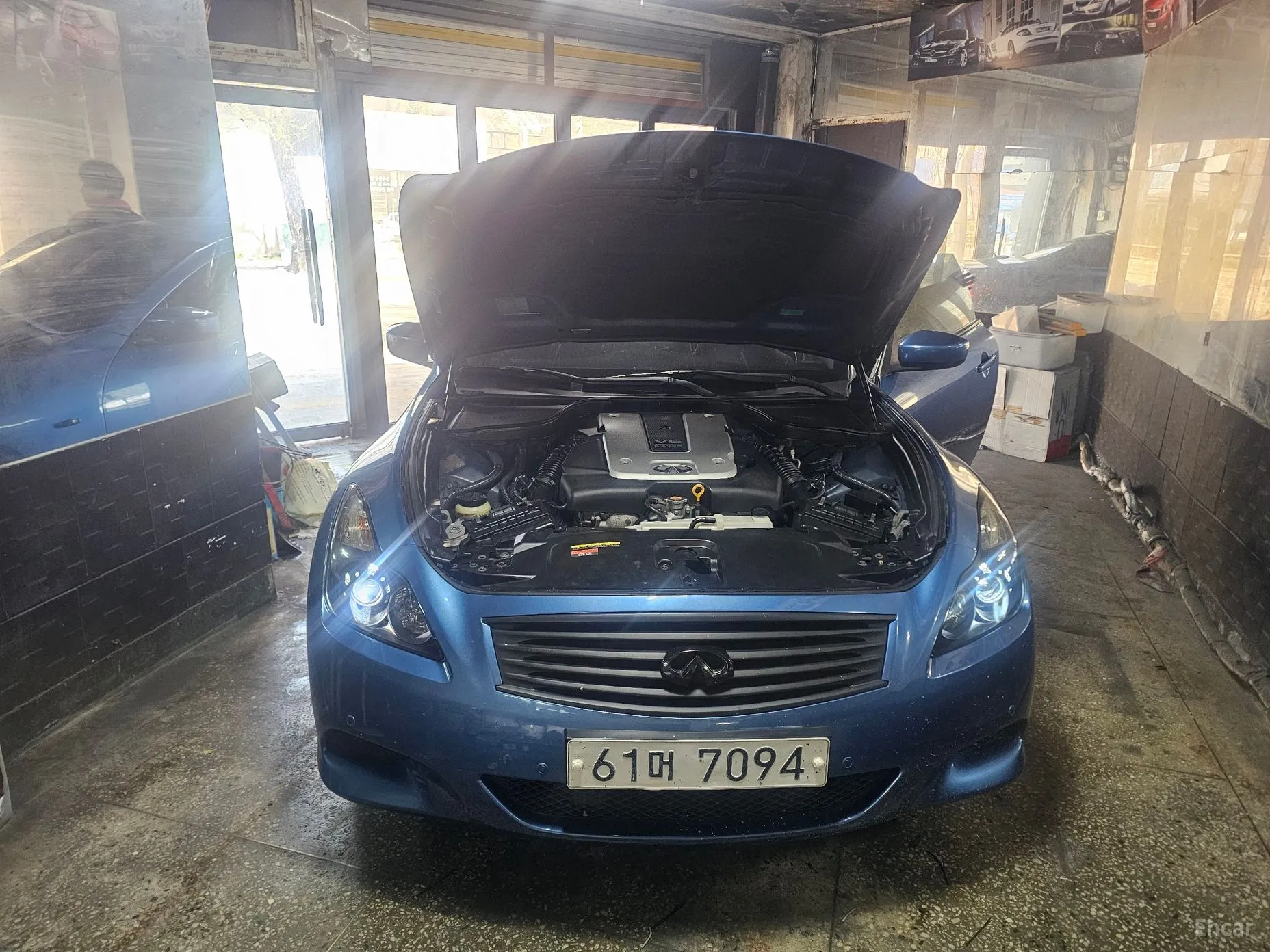 Infiniti G37