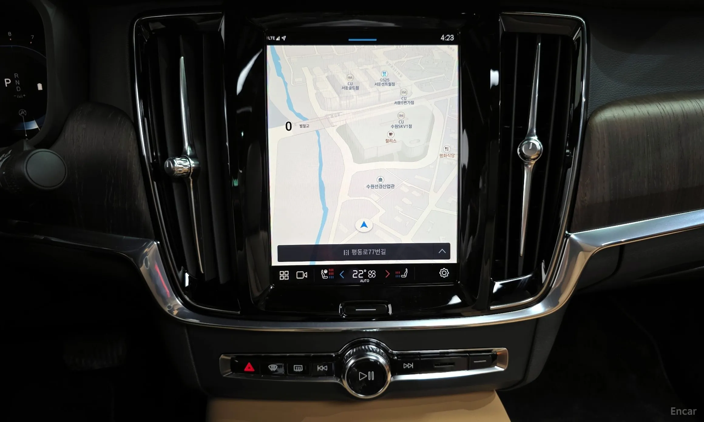 Volvo S90 превью 14