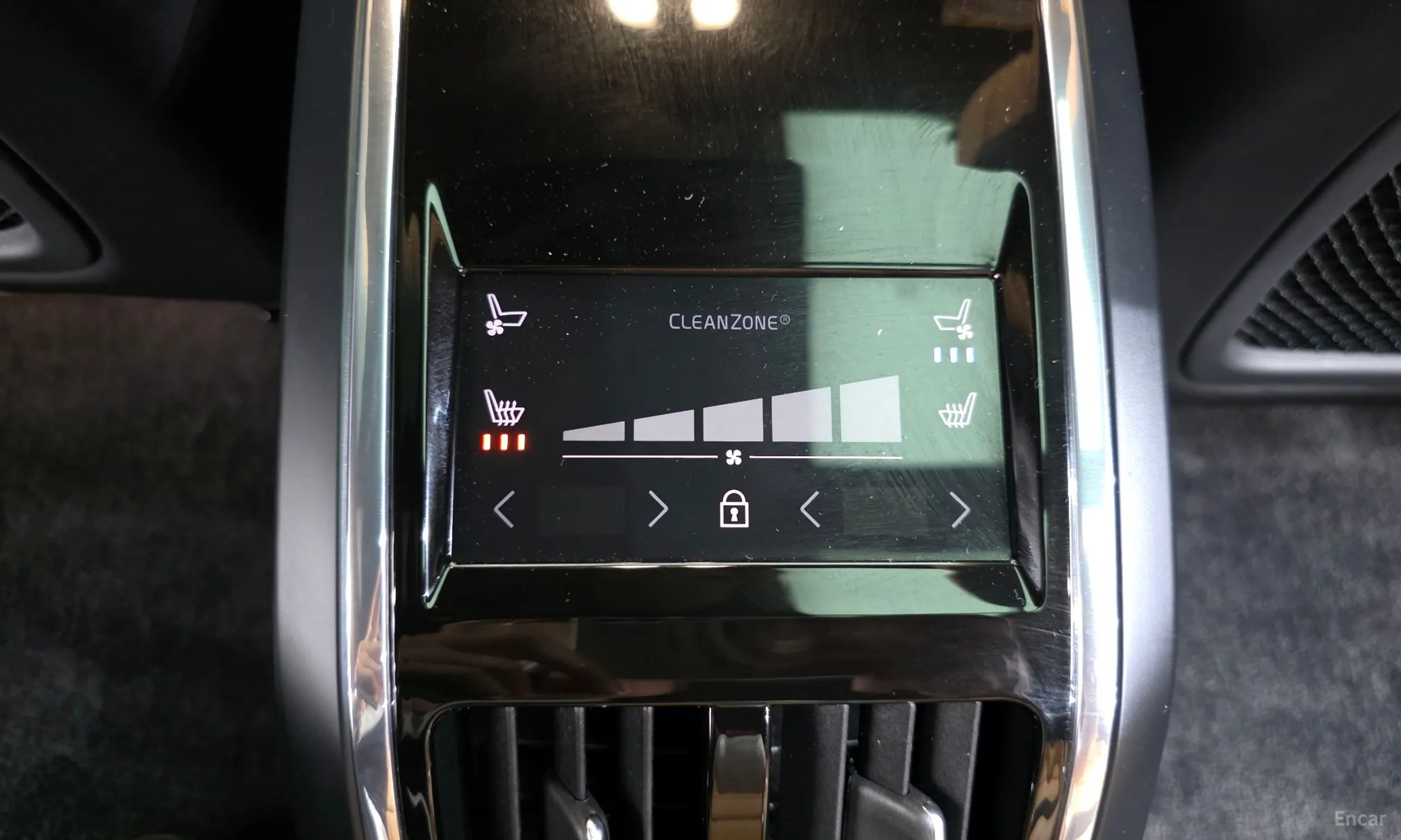 Volvo S90 превью 19