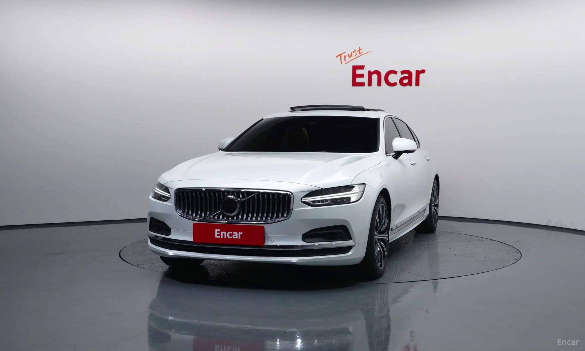 Volvo S90 превью 3