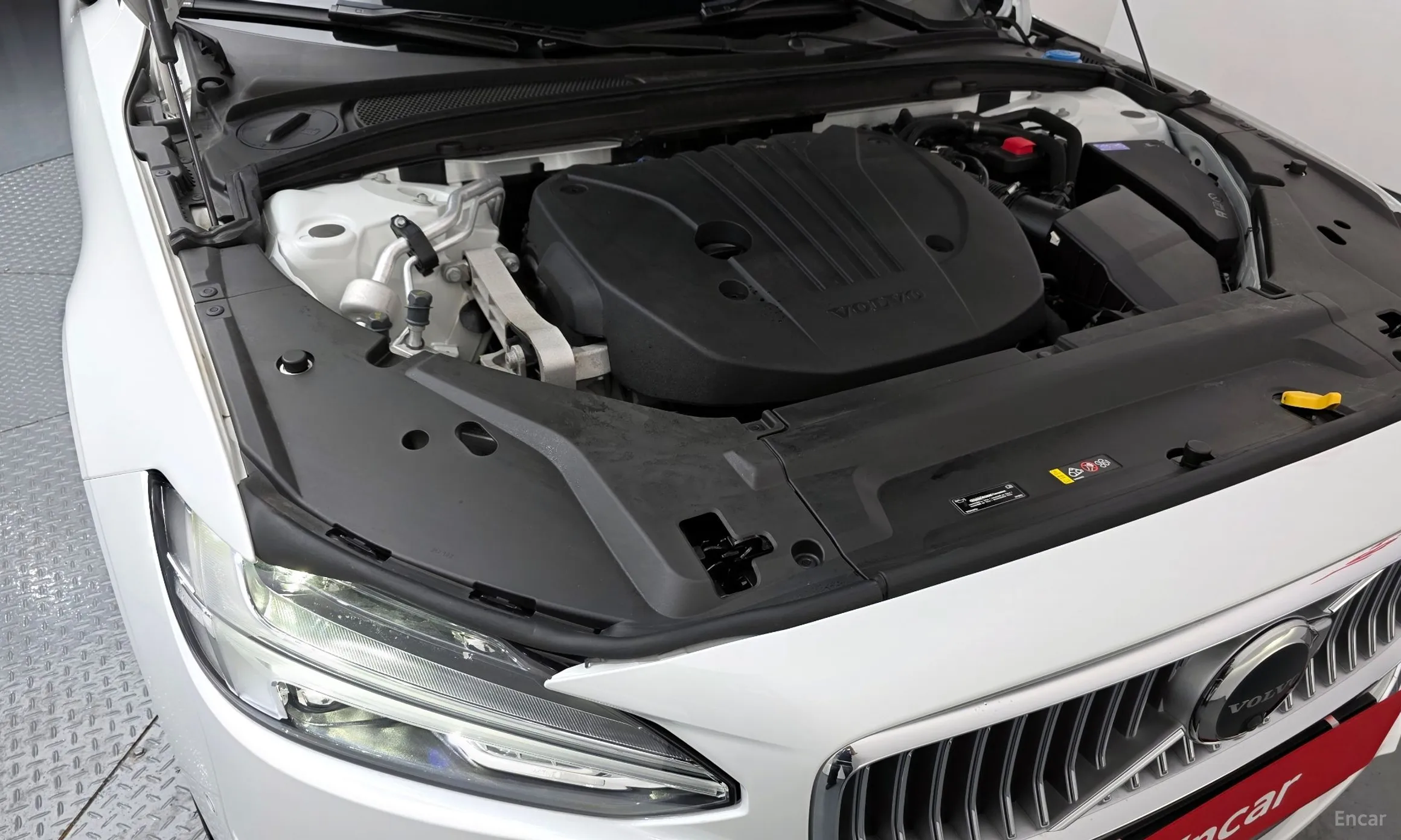 Volvo S90 превью 6