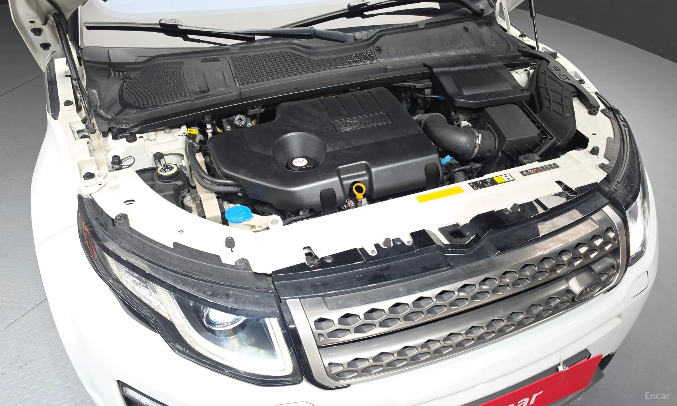 Land Rover Range Rover Evoque превью 6