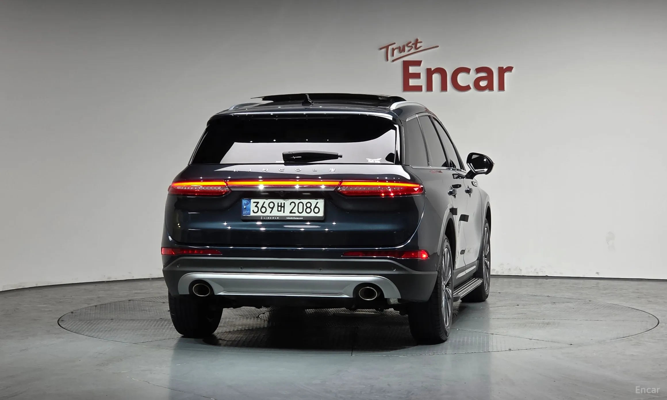 Lincoln Corsair превью 4