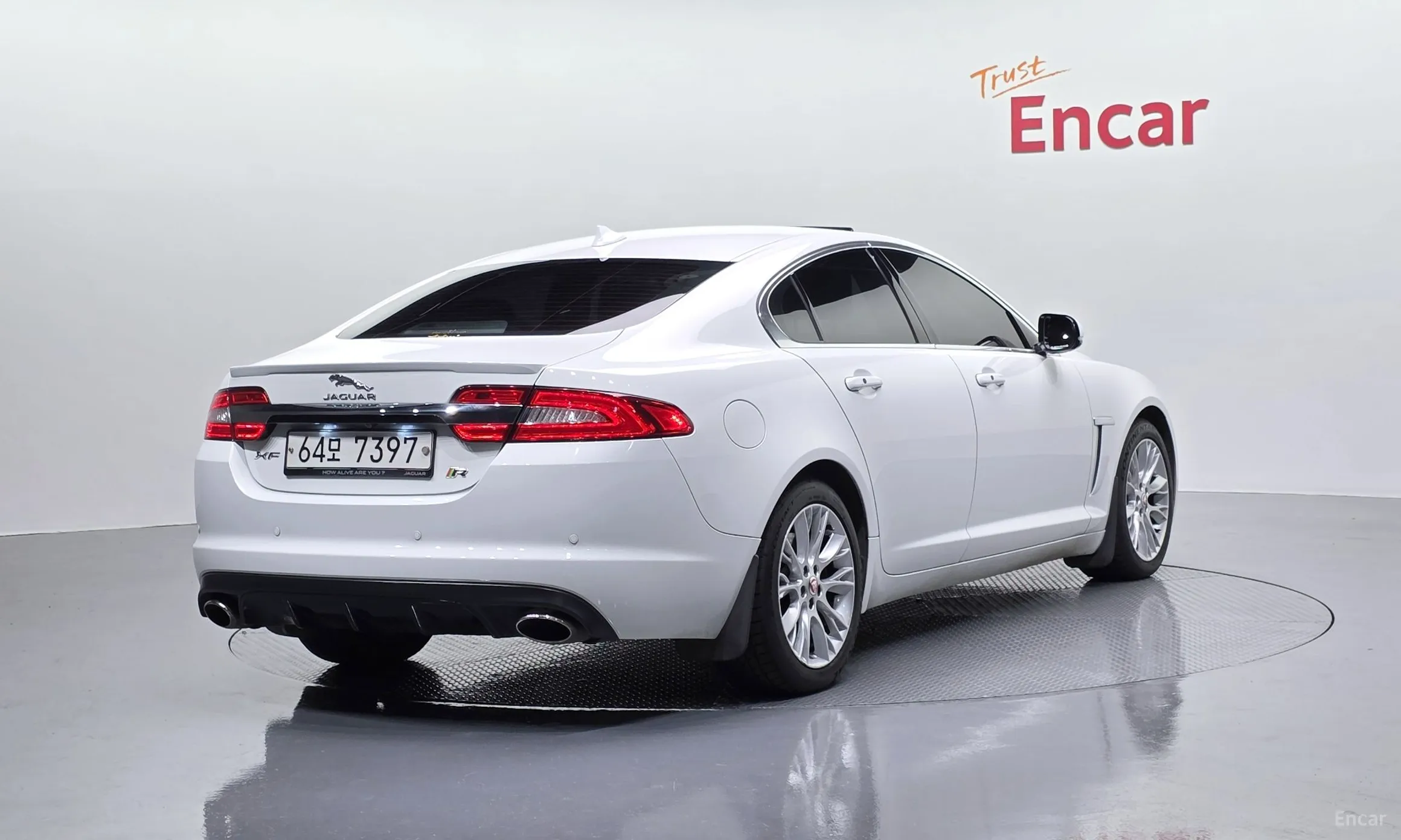 Jaguar New XF