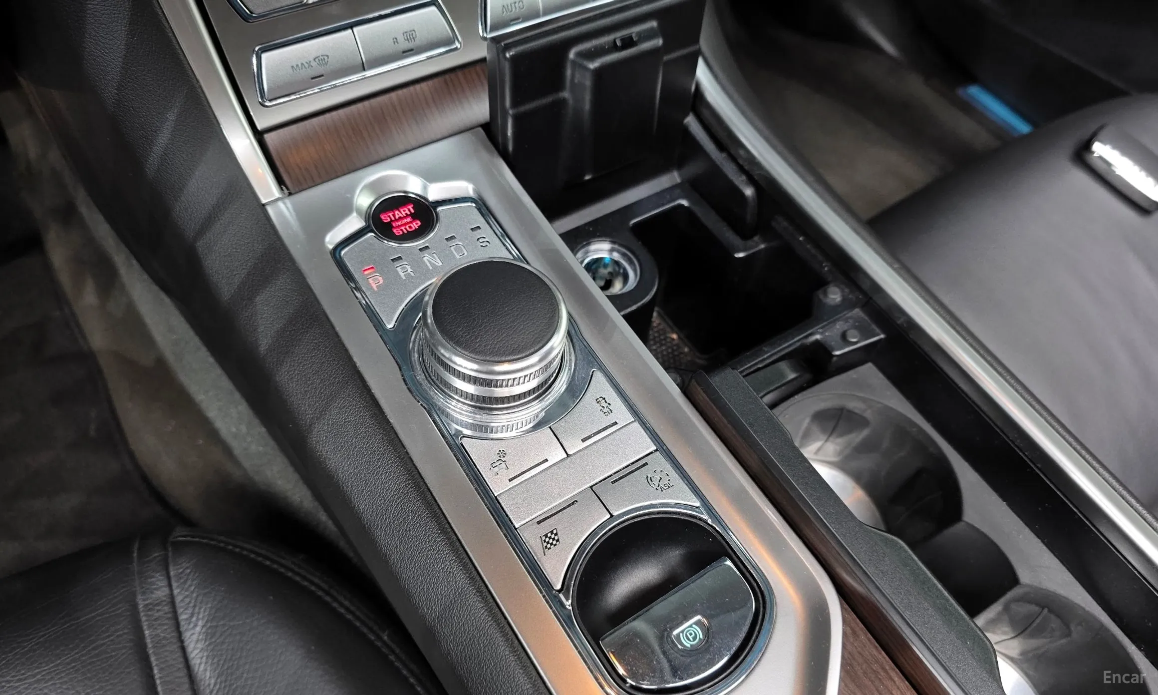 Jaguar New XF превью 9