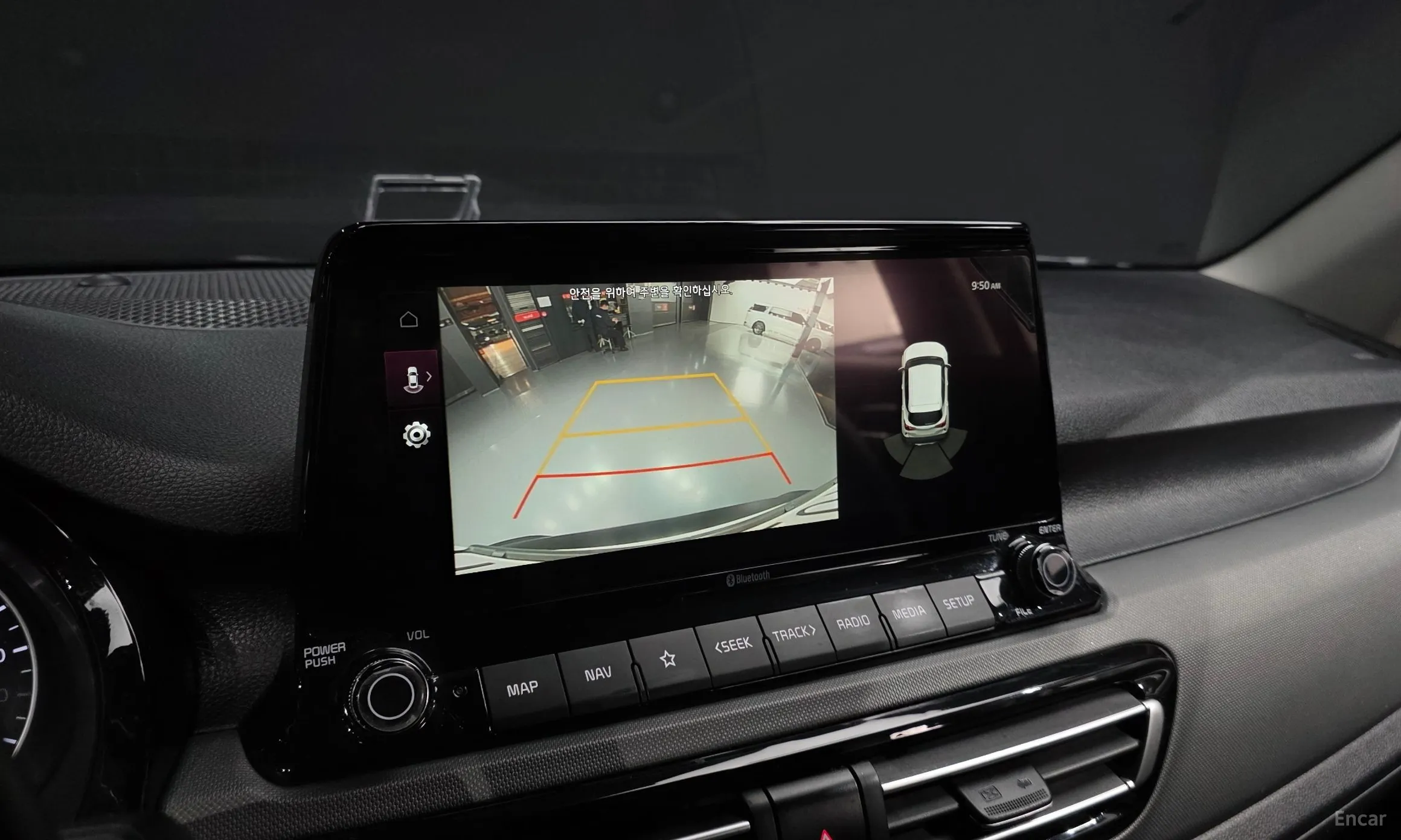 Kia Seltos превью 15