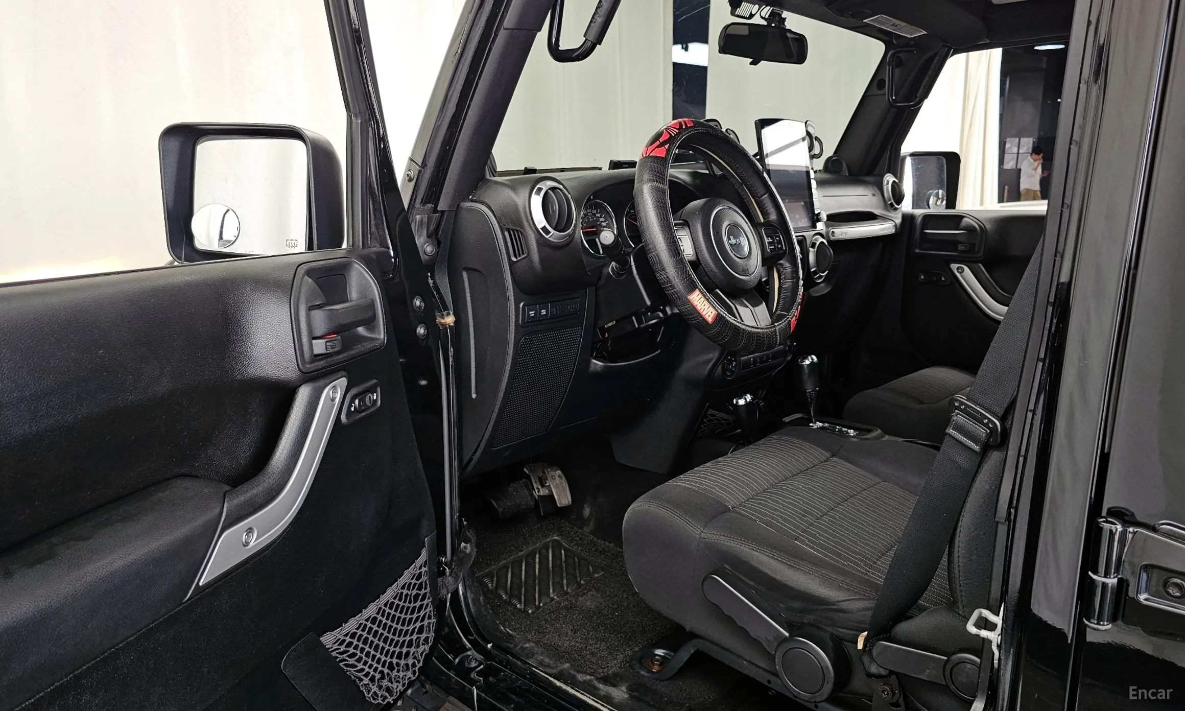 Jeep Wrangler (JK) превью 10