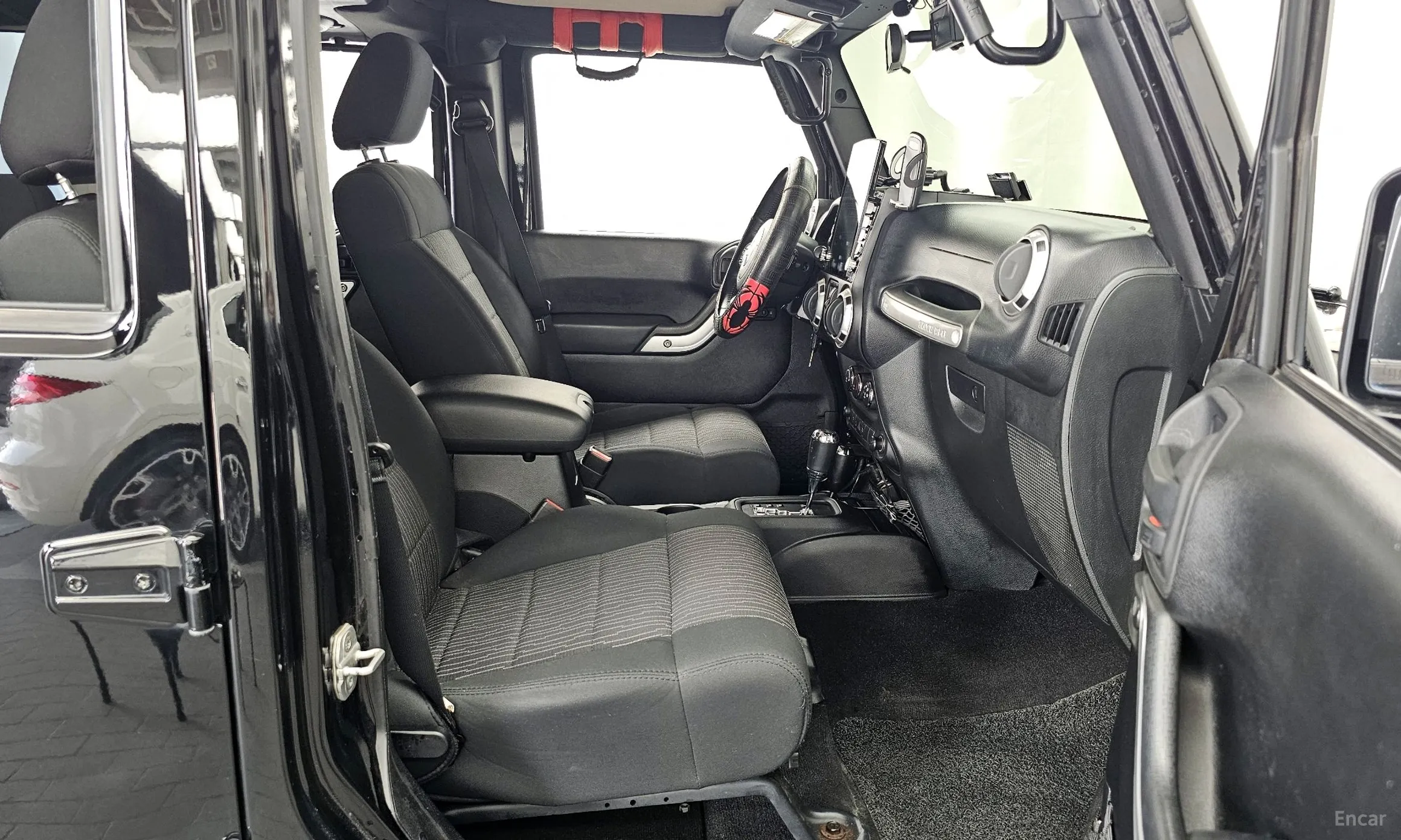 Jeep Wrangler (JK) превью 11