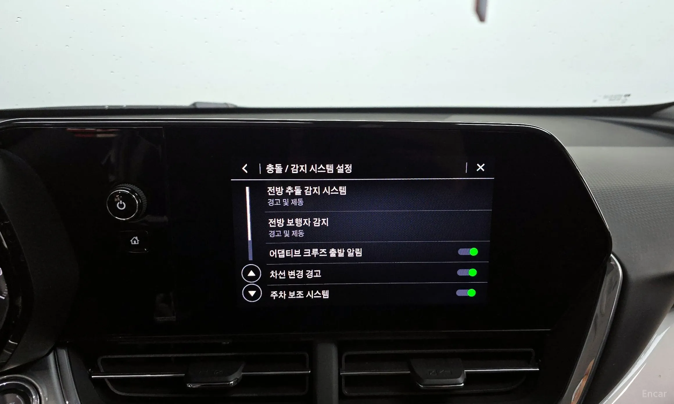 Chevrolet (GM Daewoo) Trax Crossover превью 15