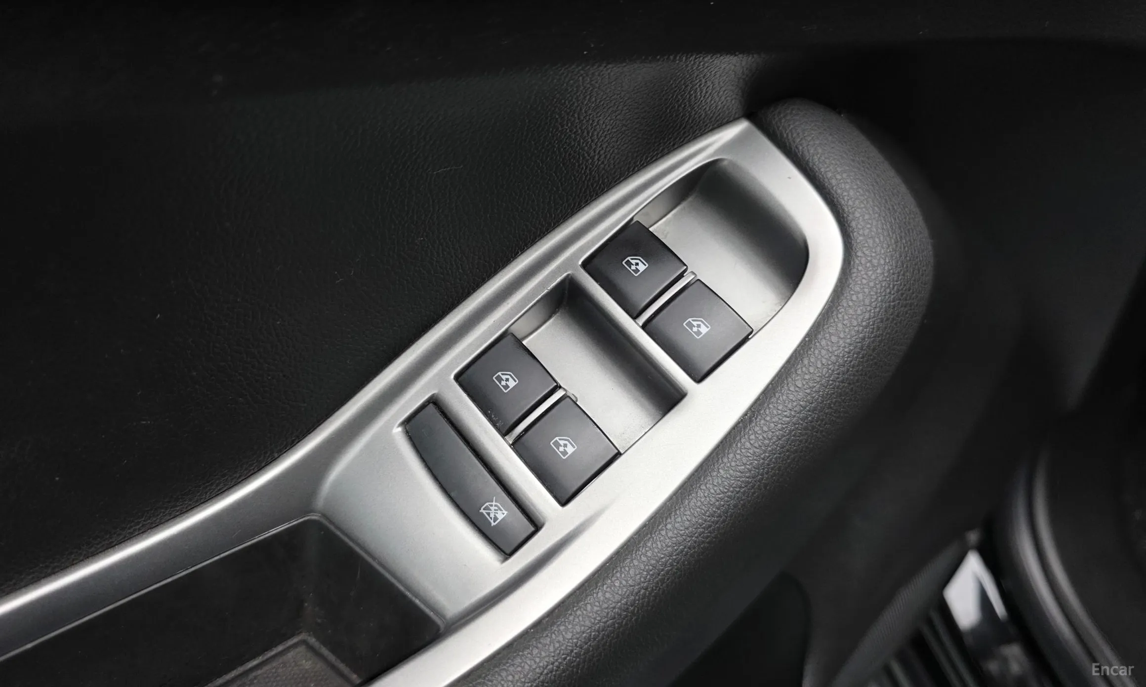 Chevrolet (GM Daewoo) Orlando превью 12