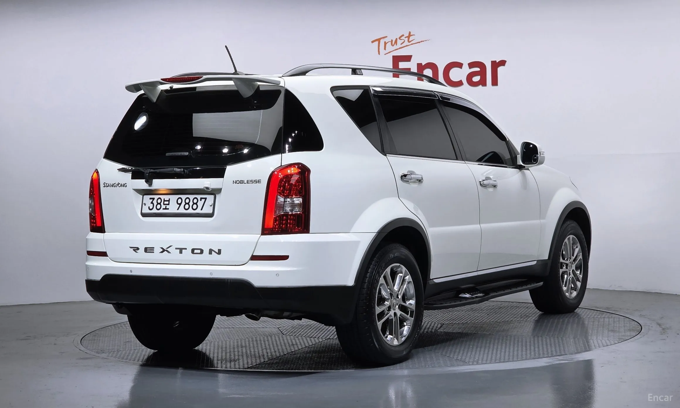 KG Mobility (SsangYong) Rexton W превью 2