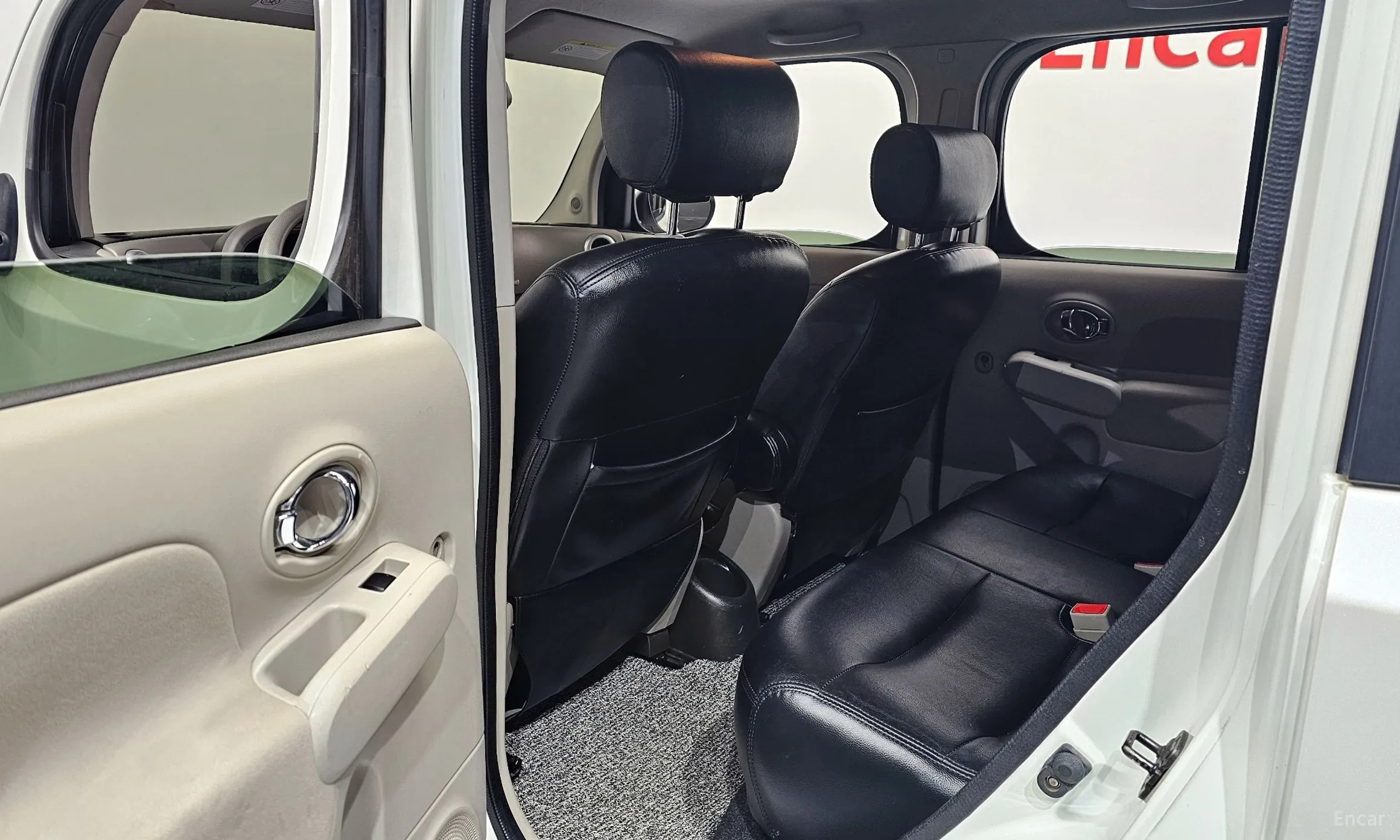 Nissan Cube превью 12