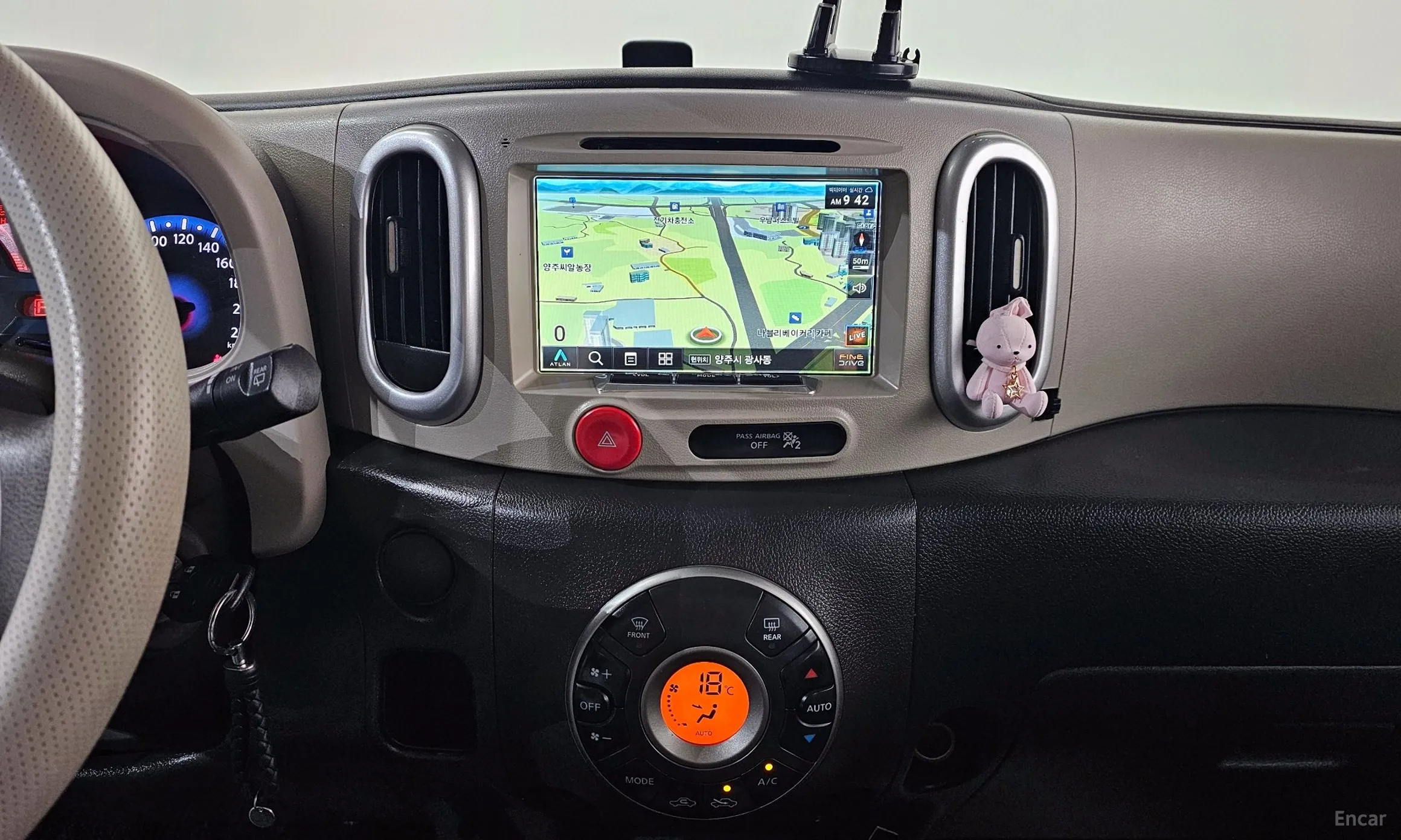 Nissan Cube превью 14