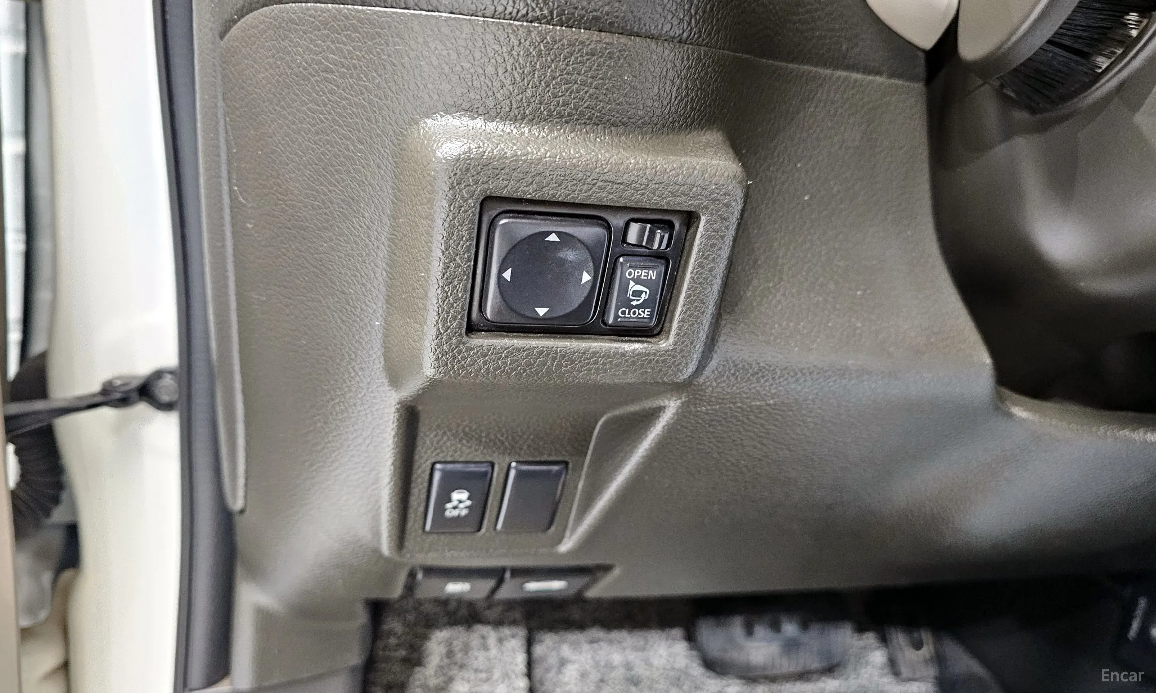Nissan Cube превью 17