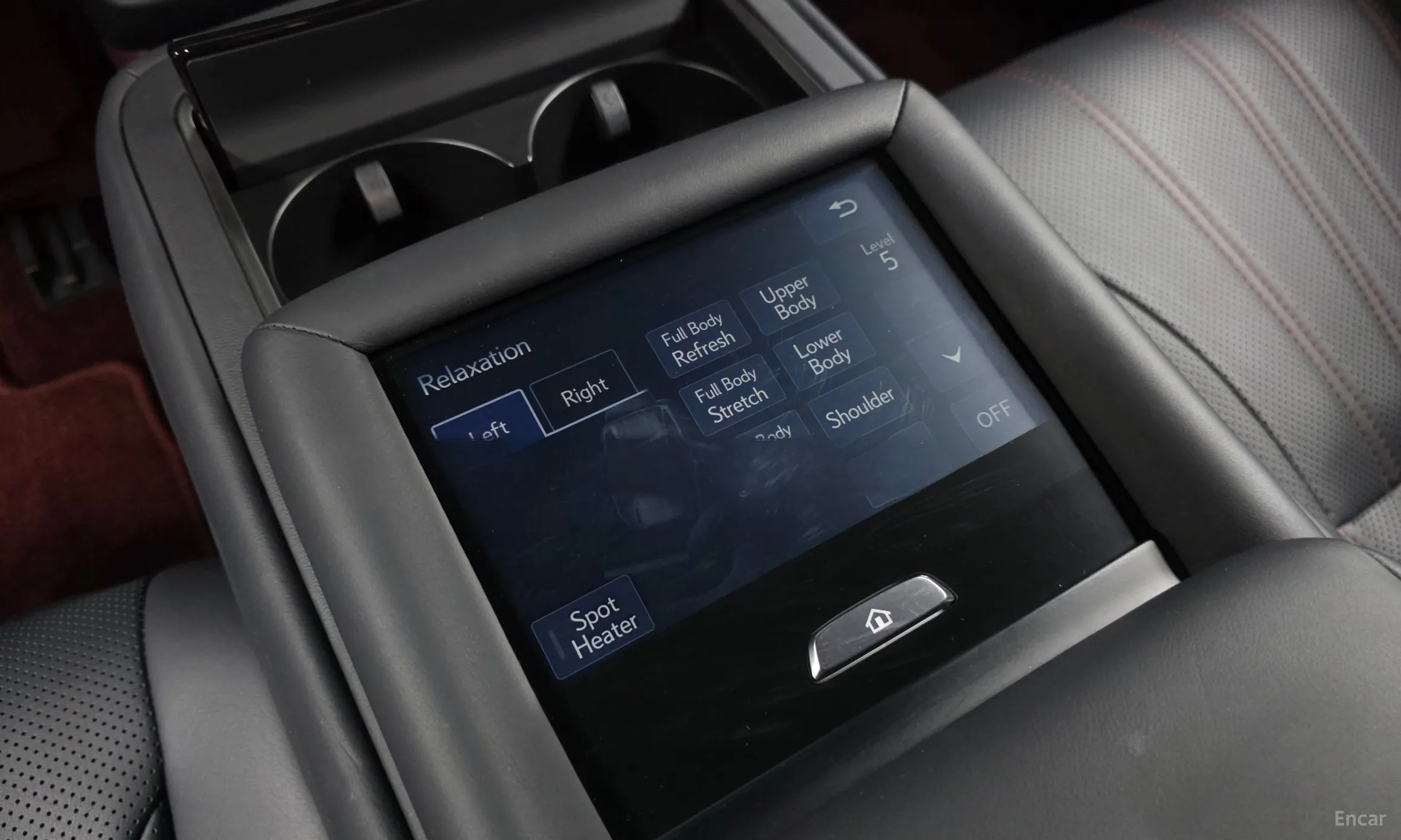 Lexus LS500h Gen 5 превью 17