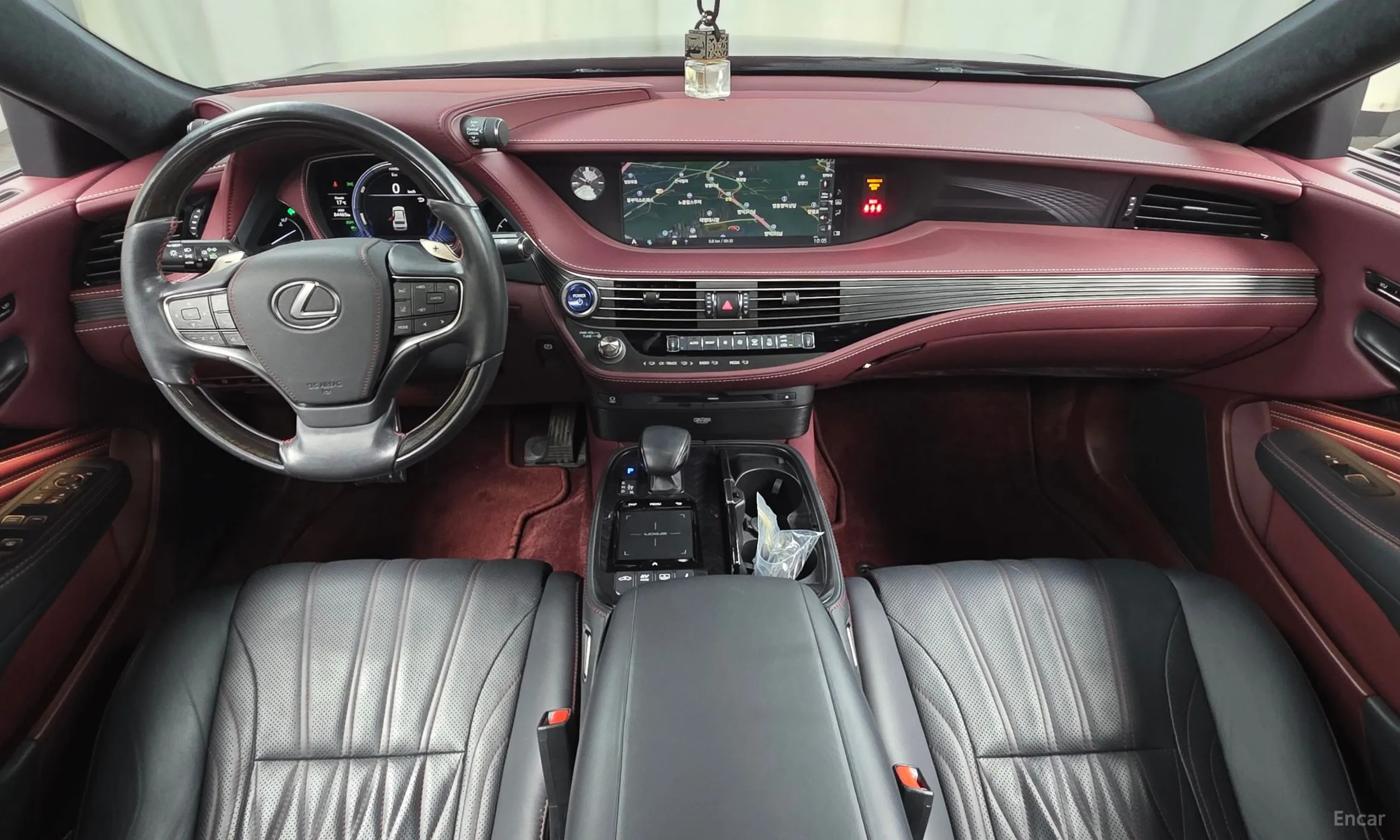 Lexus LS500h Gen 5 превью 7