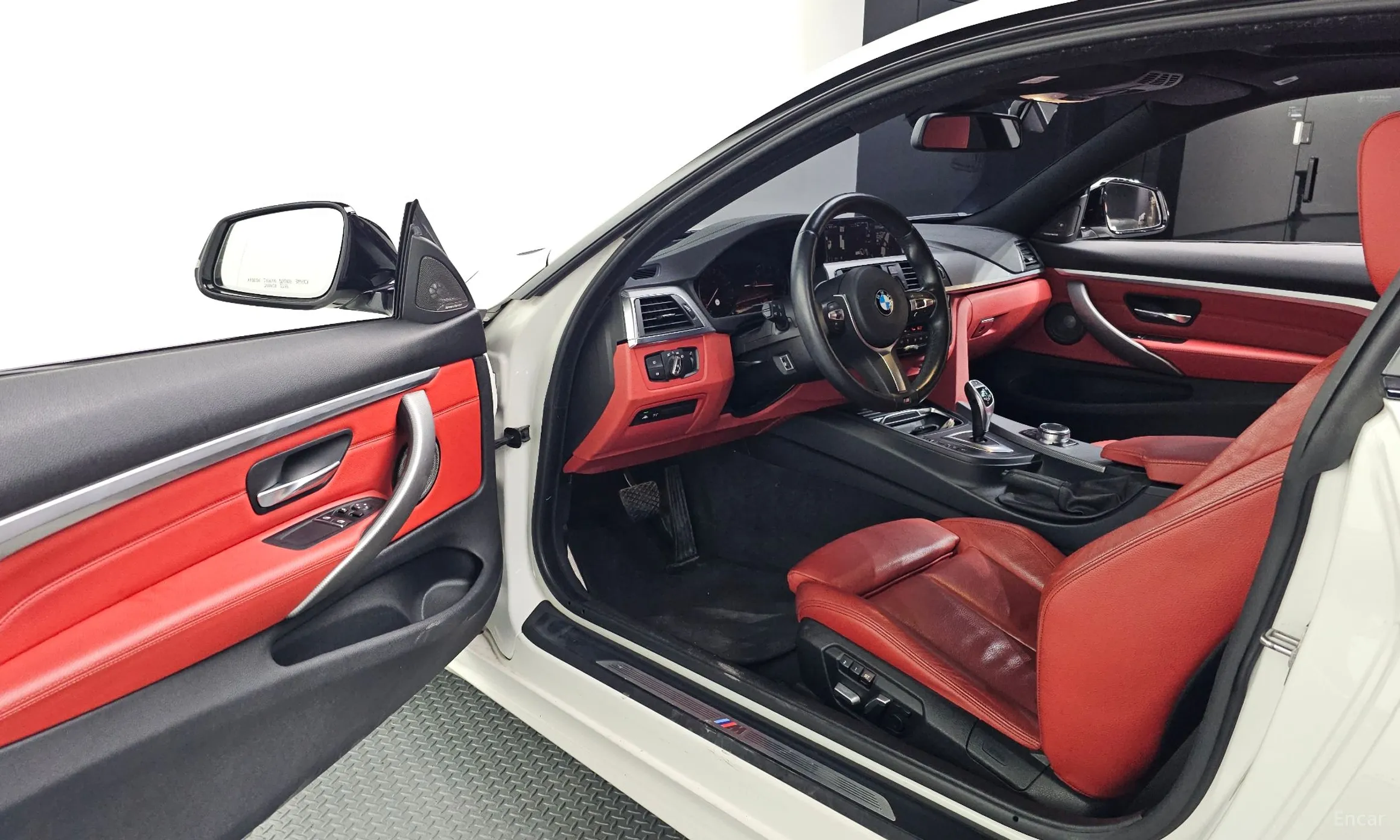 BMW Series 4 (F32) превью 10