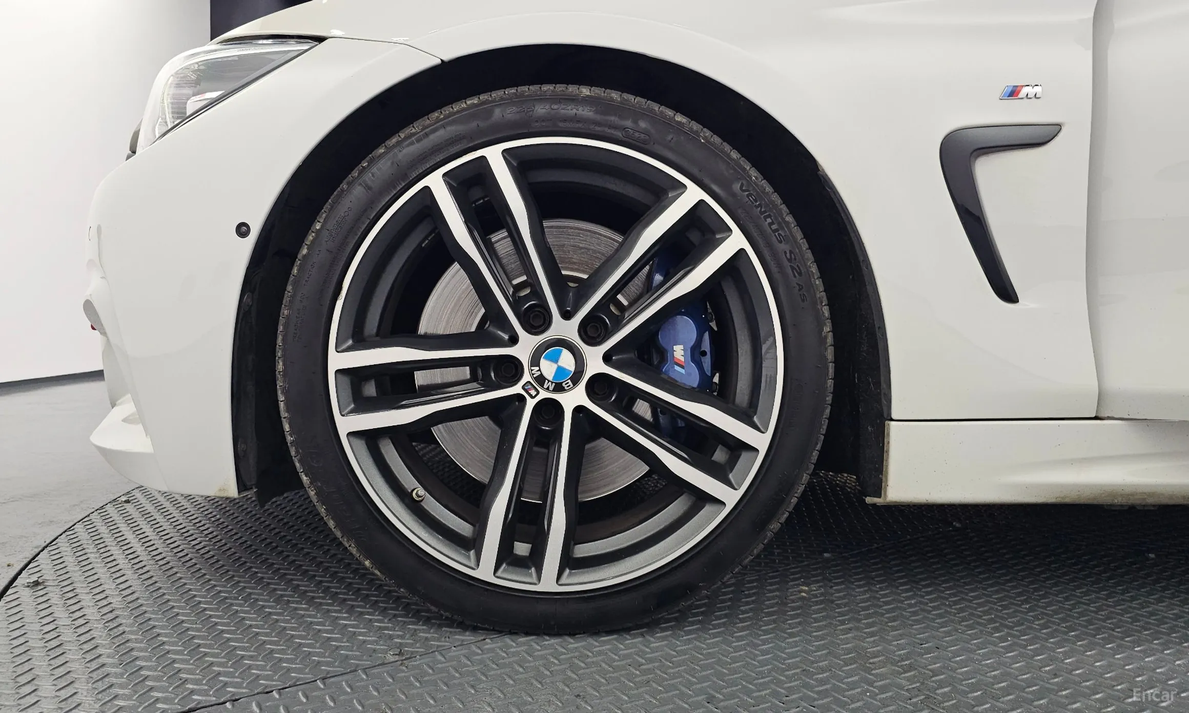 BMW Series 4 (F32) превью 5