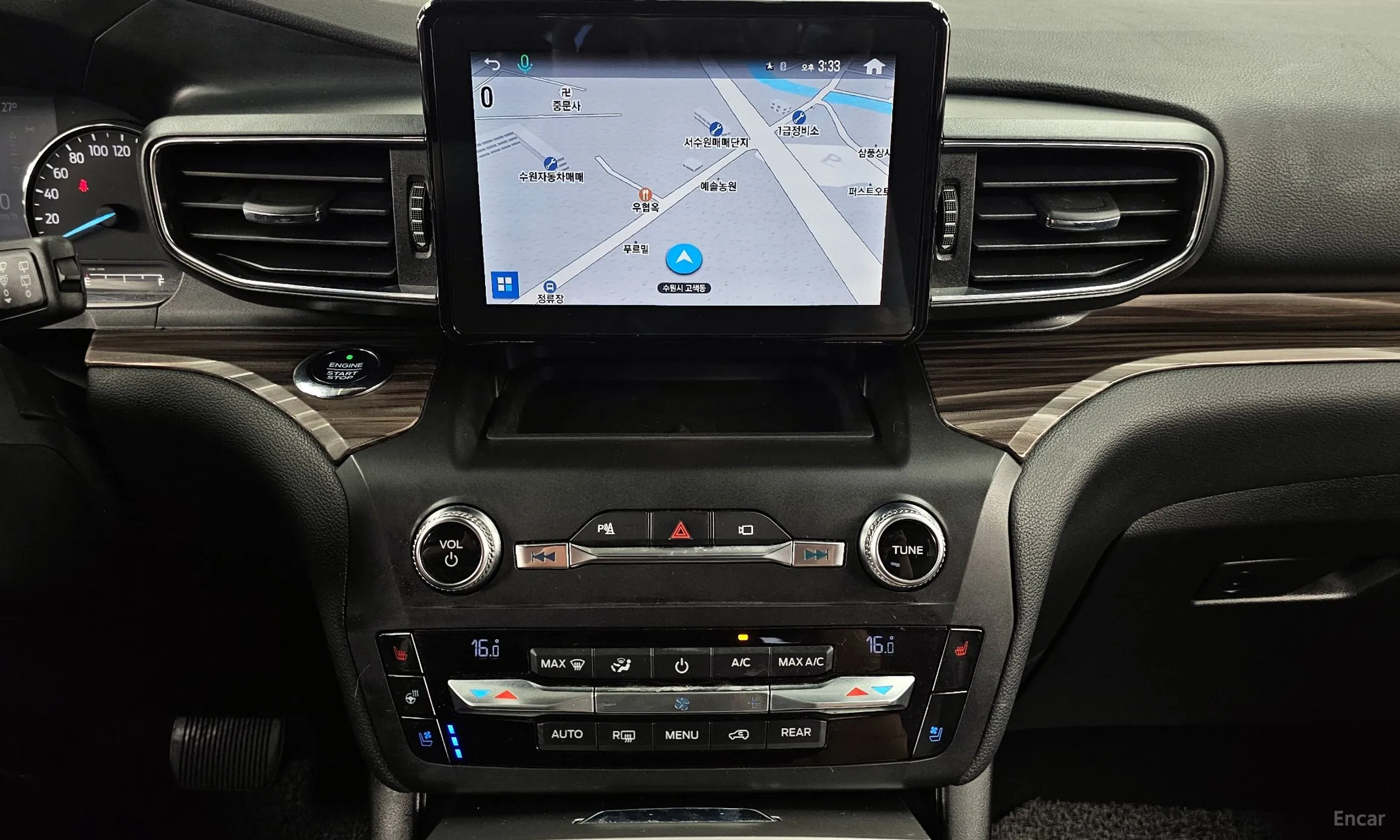 Ford Explorer 6th Generation превью 14