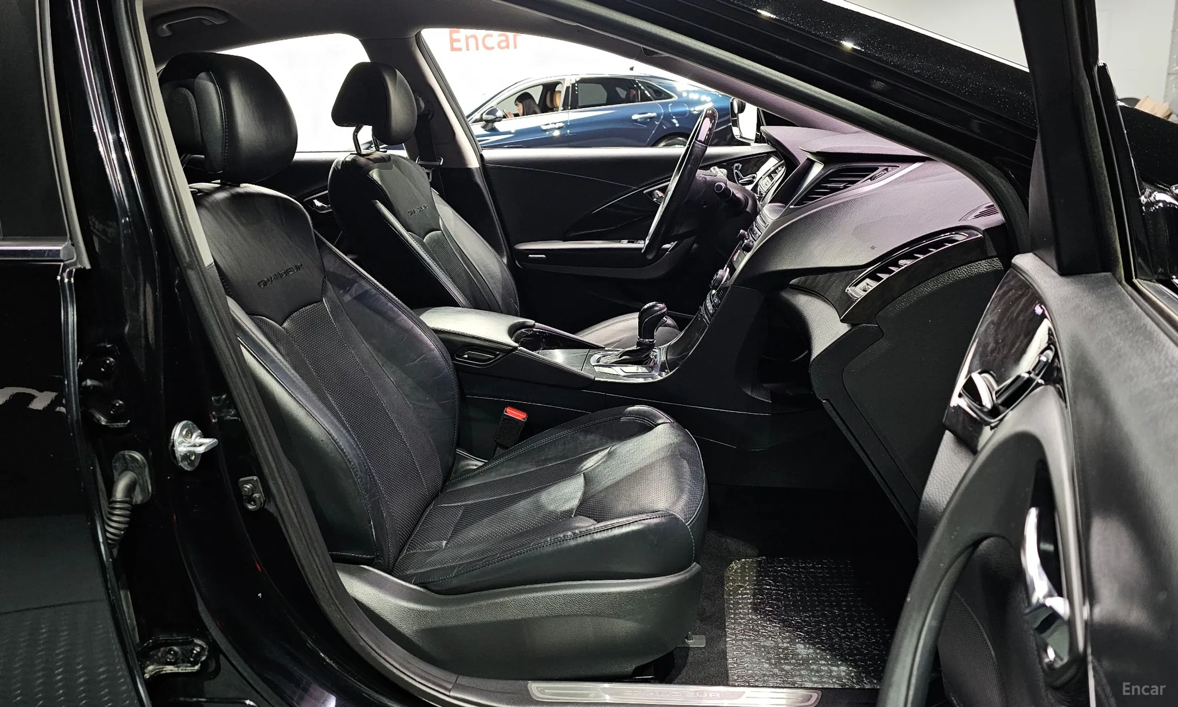 Hyundai Grandeur HG превью 10