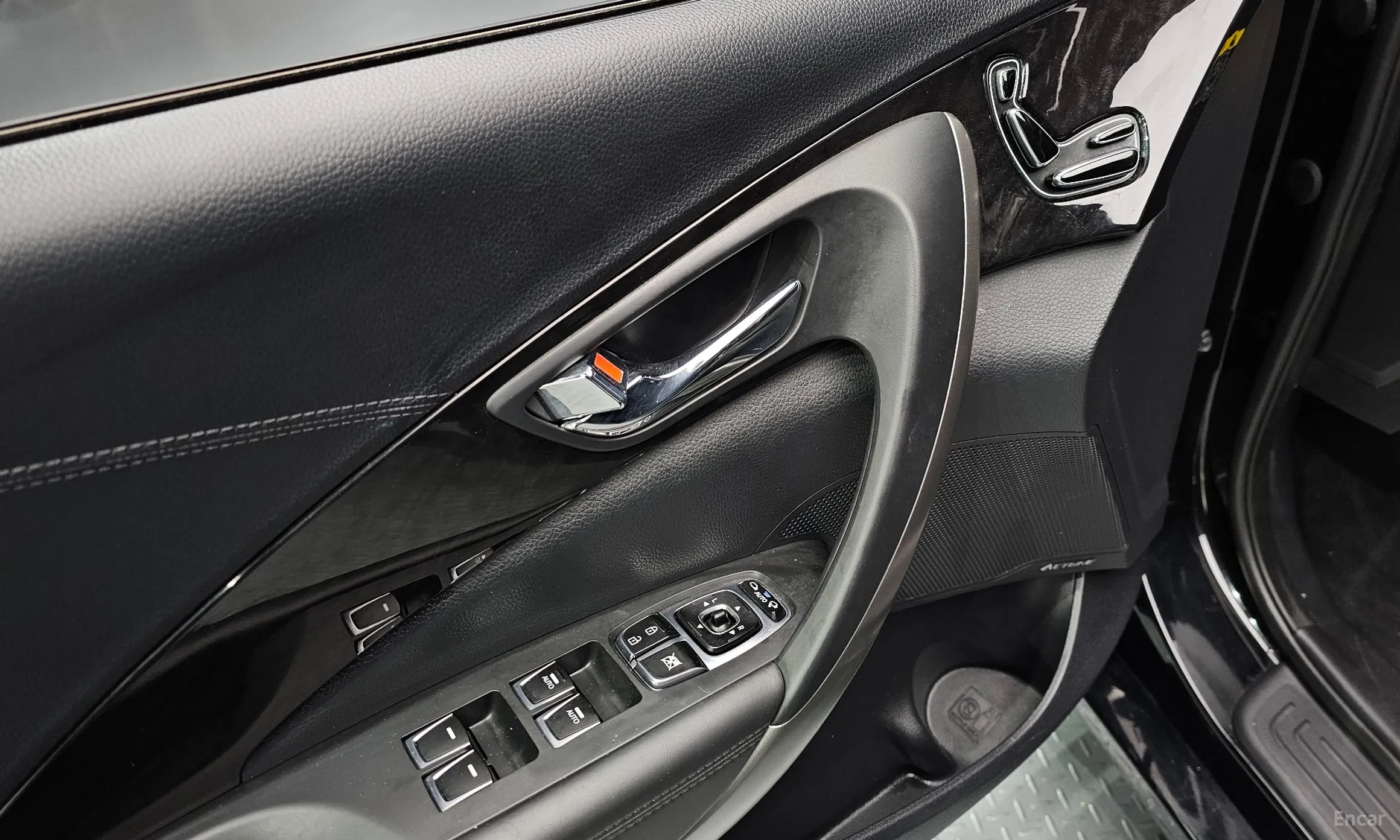 Hyundai Grandeur HG превью 12