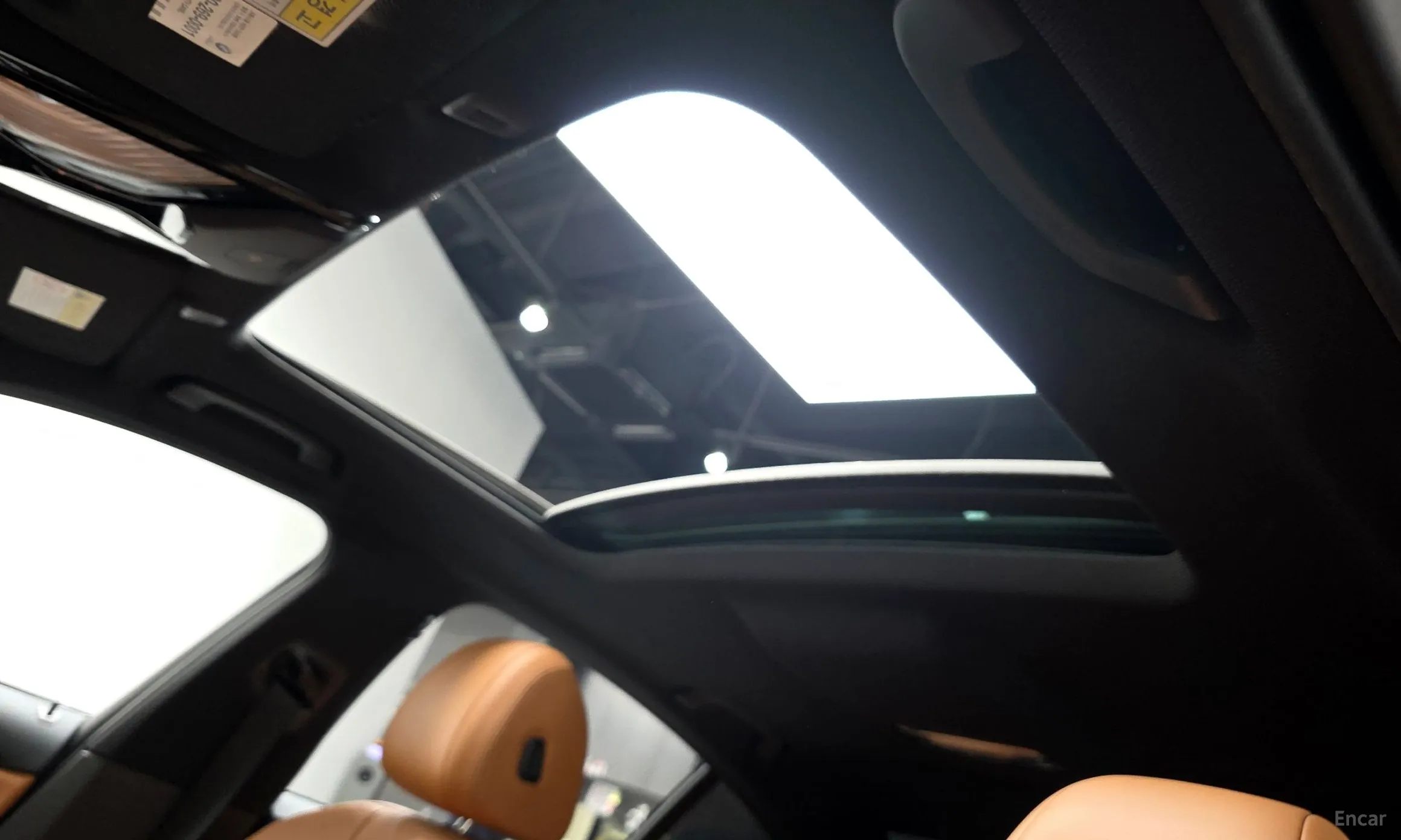 BMW 5 Series (G30) превью 18