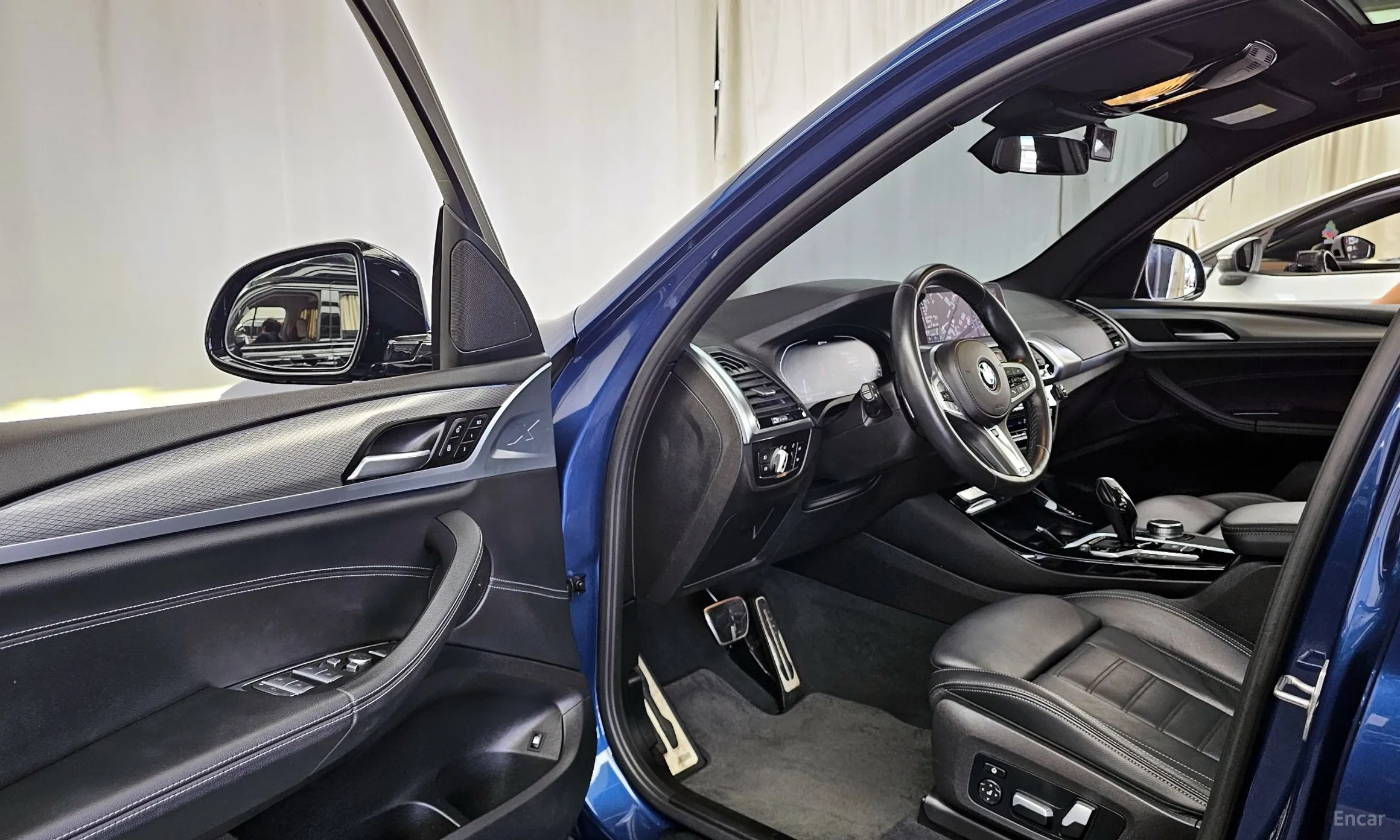 BMW X3 (G01) превью 10