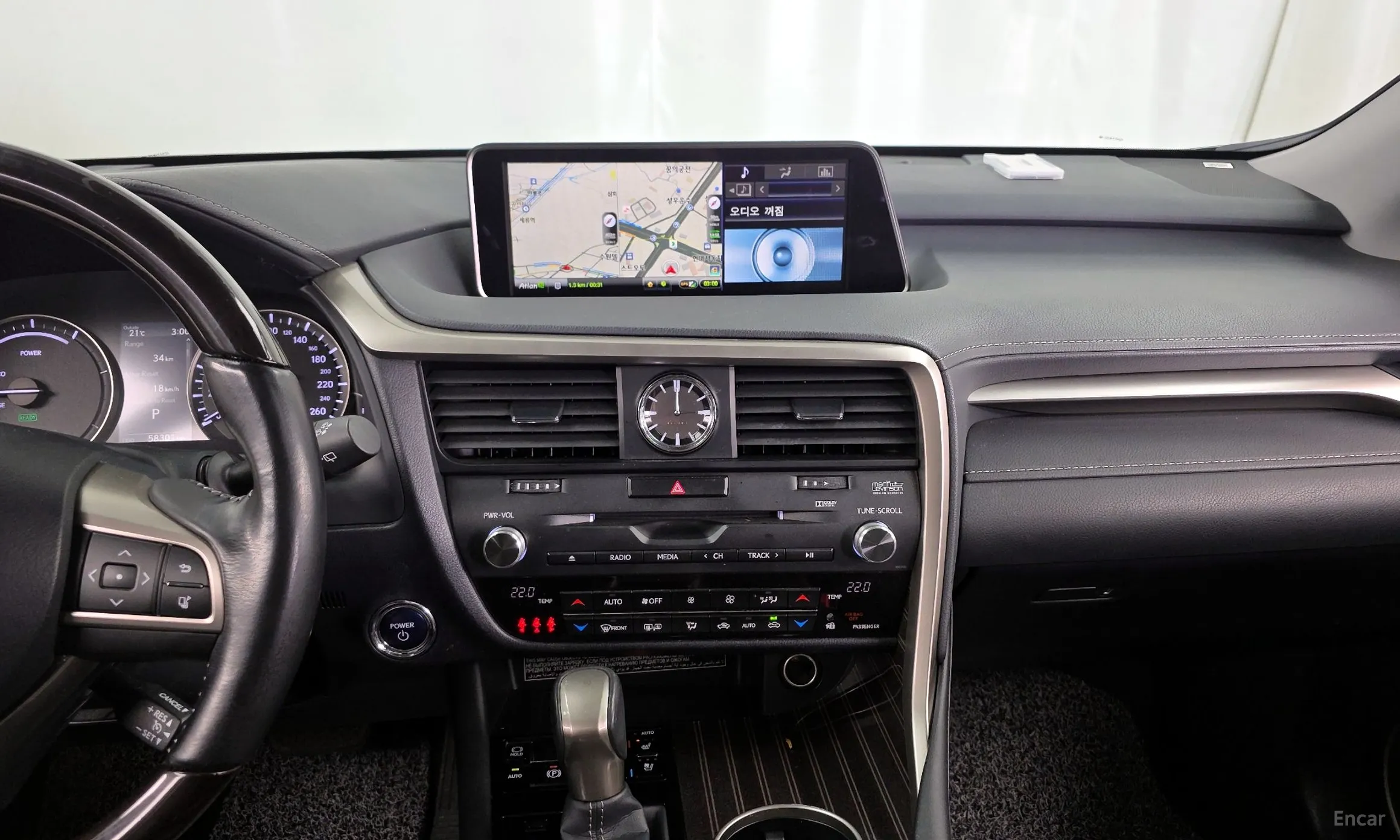 Lexus RX450h Gen 4 превью 13