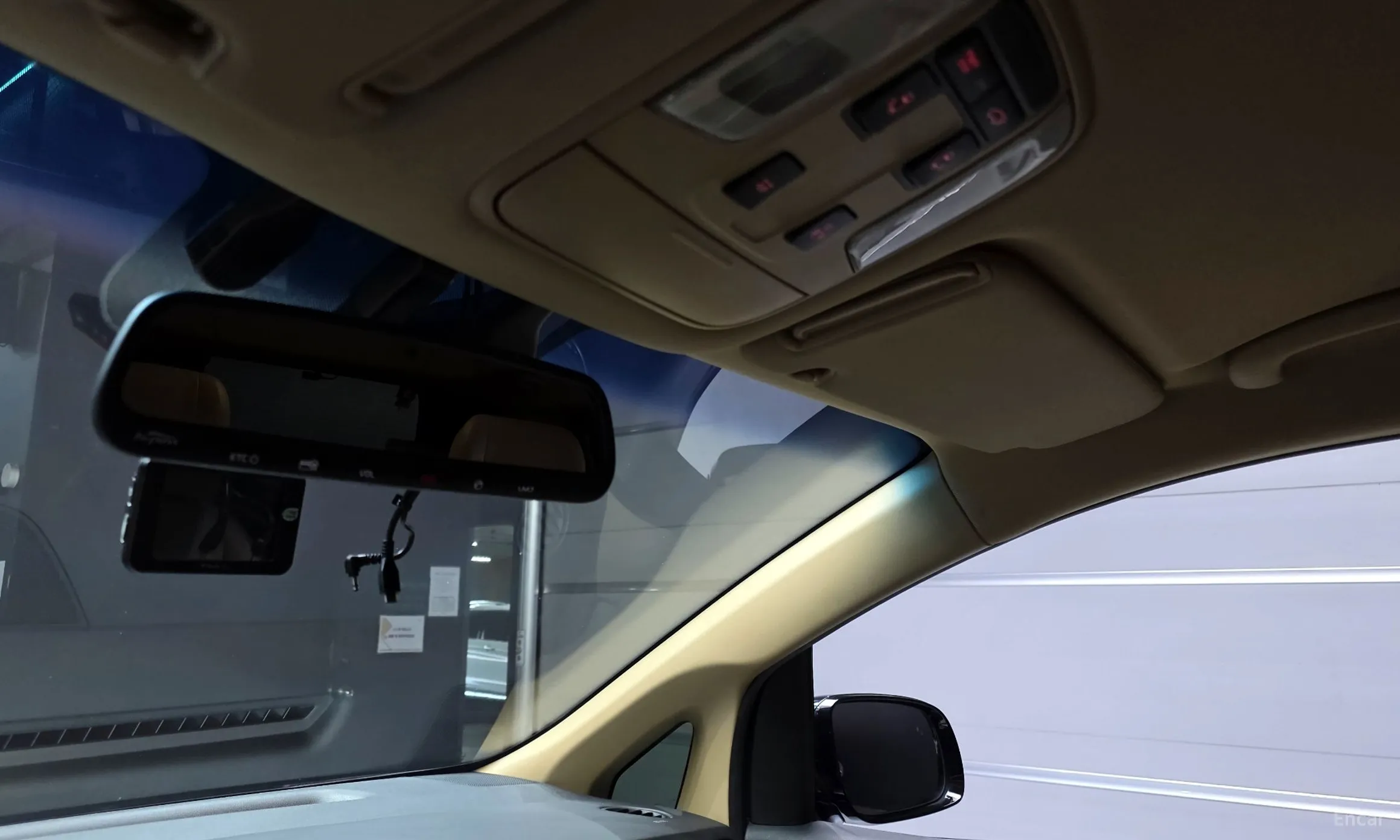 Kia Carnival превью 18