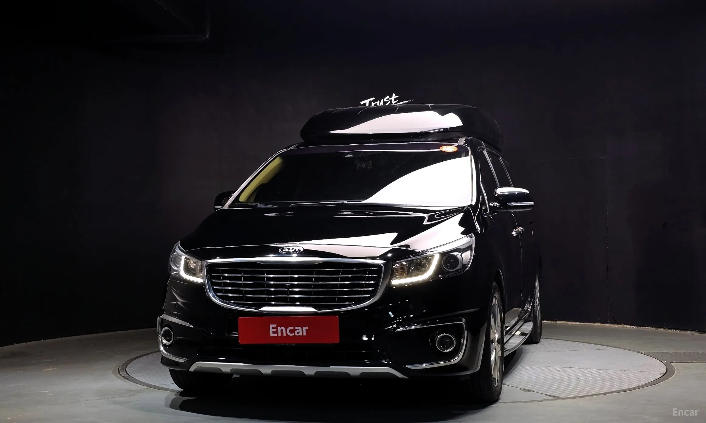 Kia Carnival превью 3