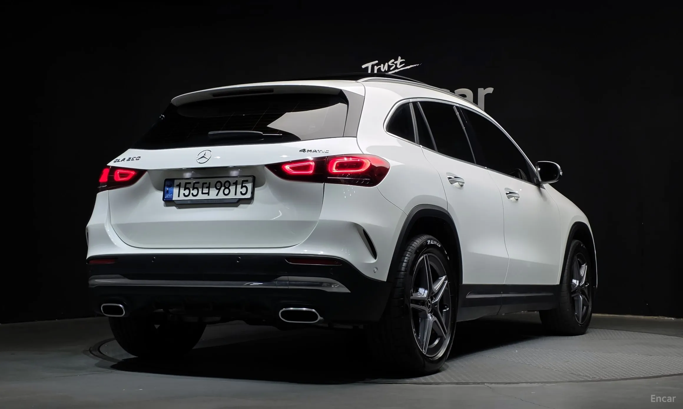 Mercedes Benz GLA-Class H247