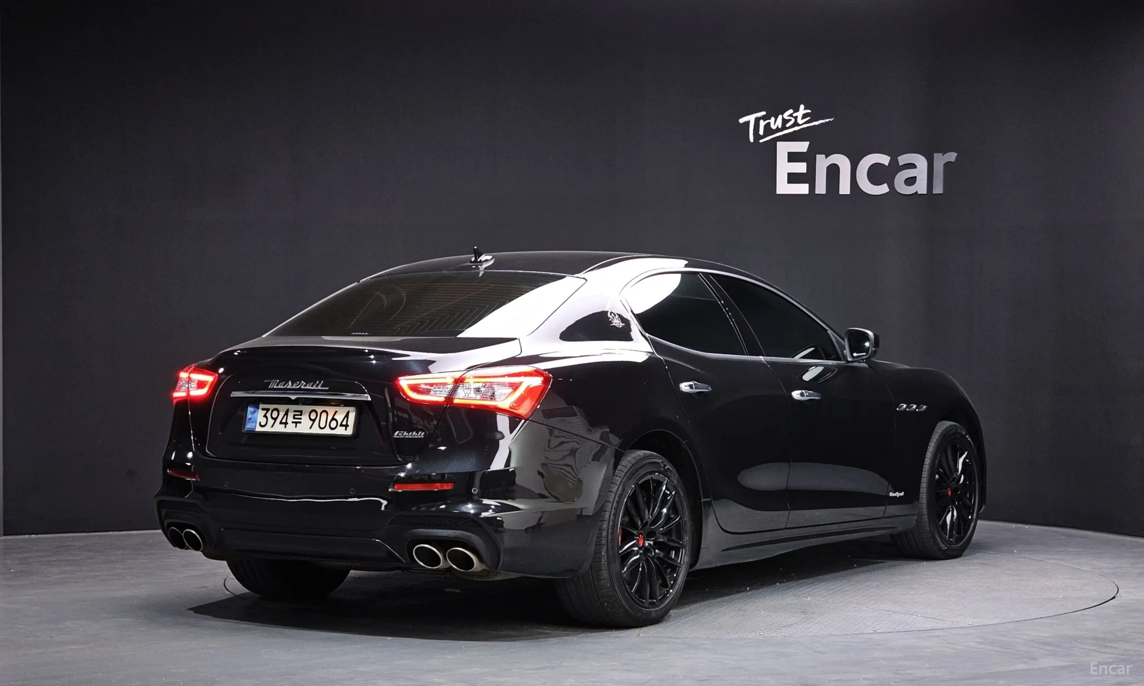 Maserati Ghibli превью 2