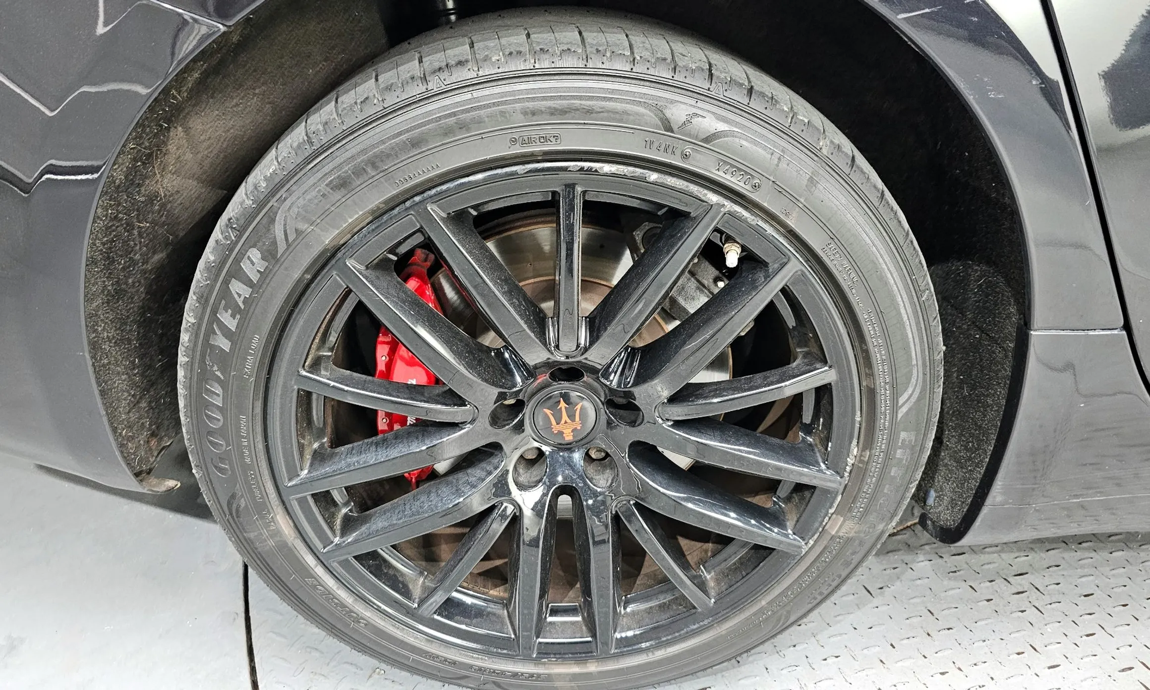 Maserati Ghibli превью 5
