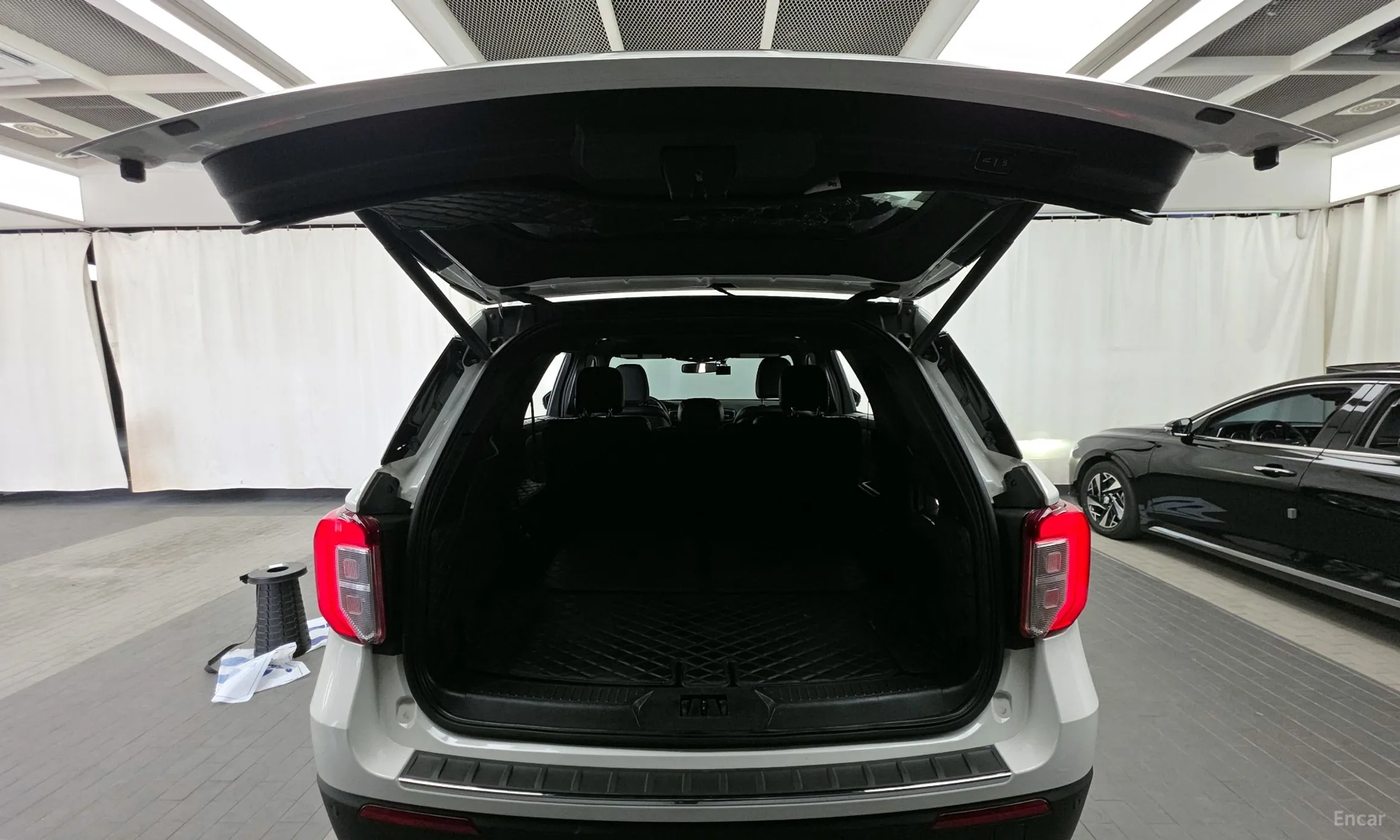 Ford Explorer 6th Generation превью 20