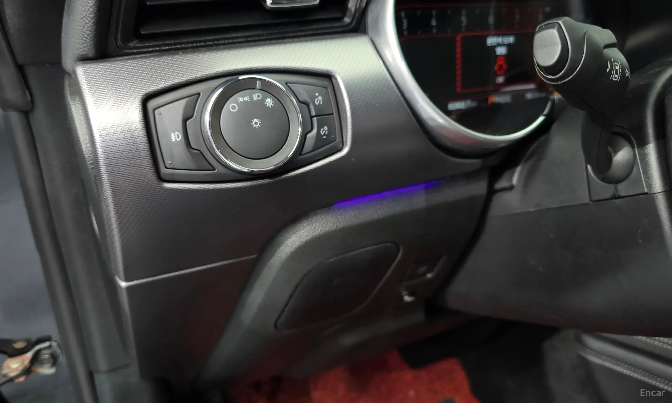 Ford Mustang превью 18